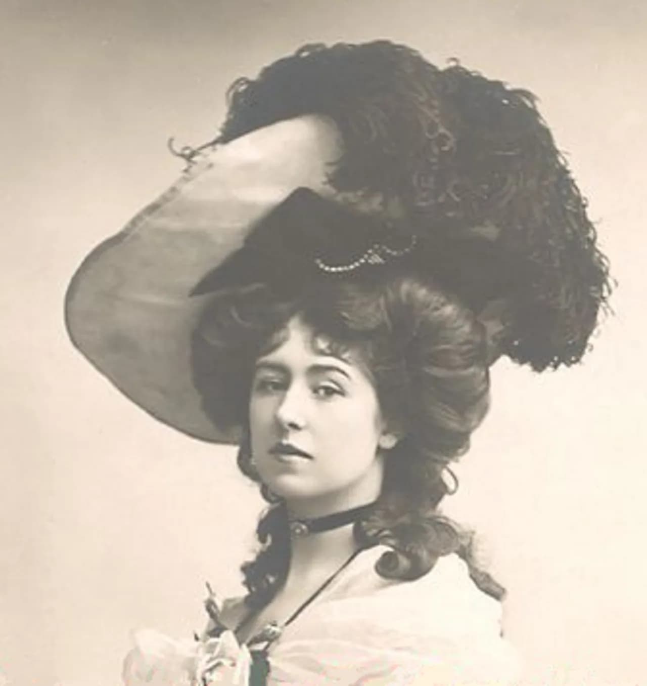 Alice De Winton