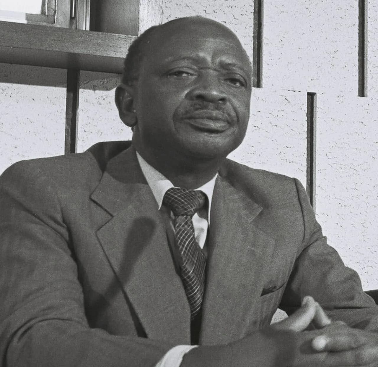 Archibald Mogwe