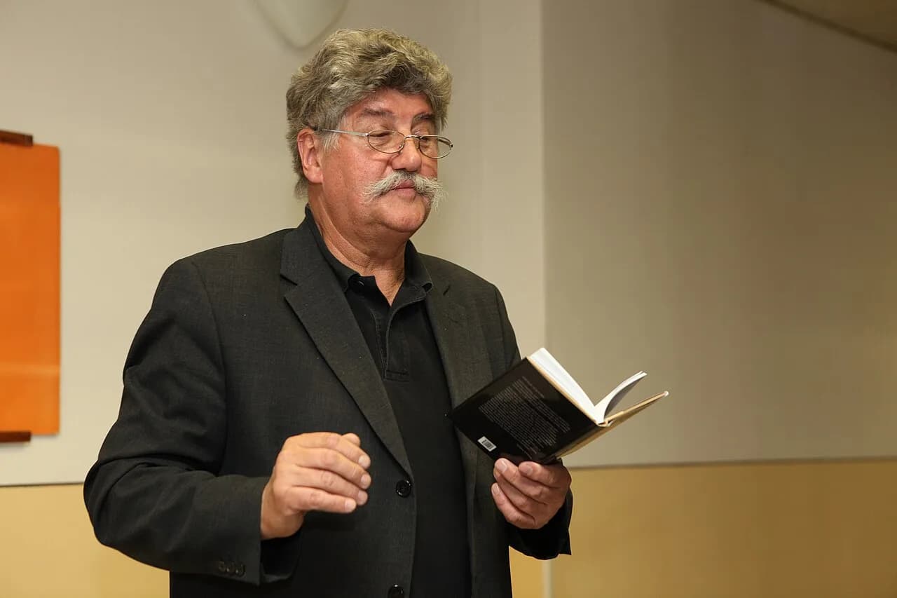 Jaroslav Holoubek