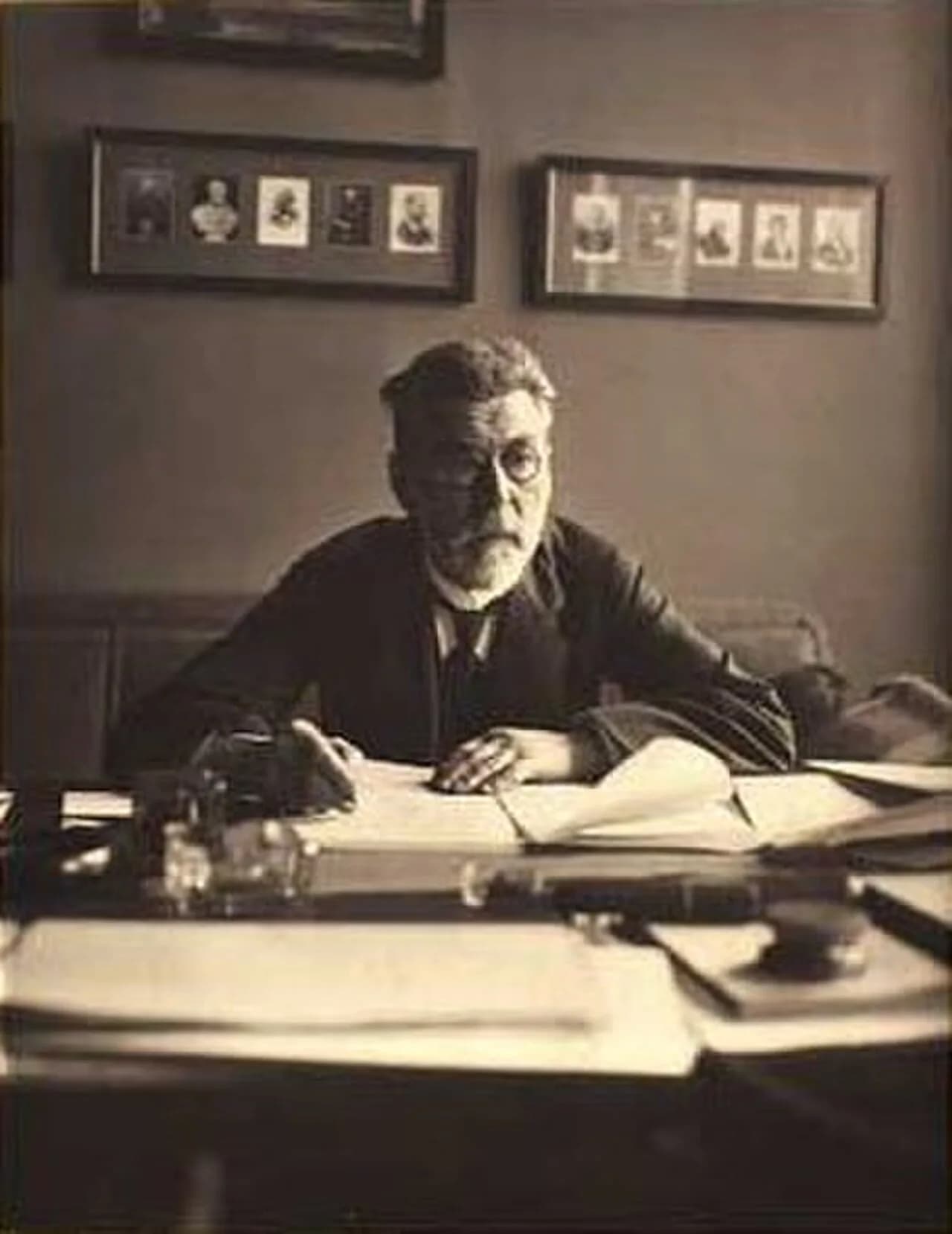 Asger Ostenfeld