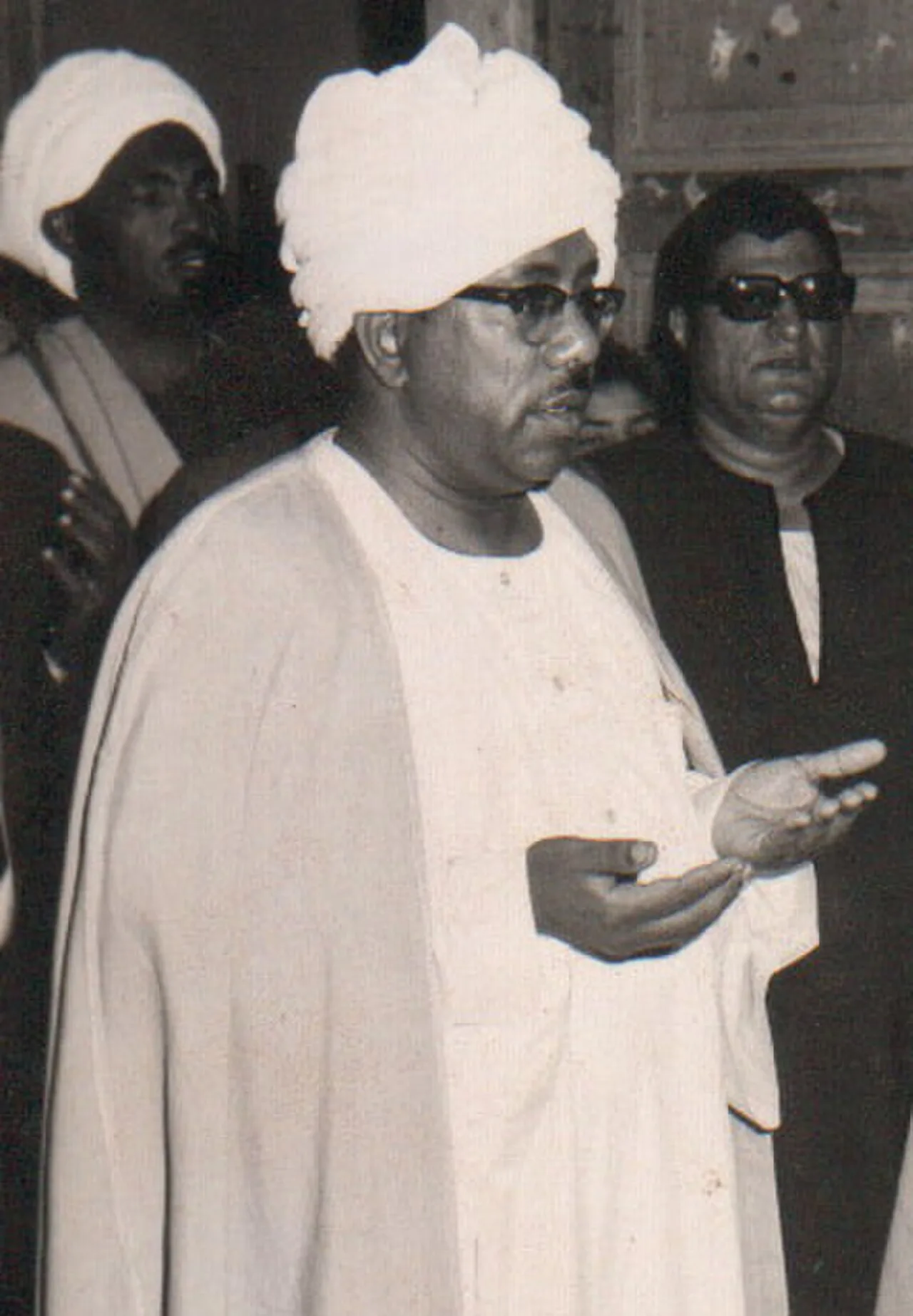 Awn Alsharif Qasim