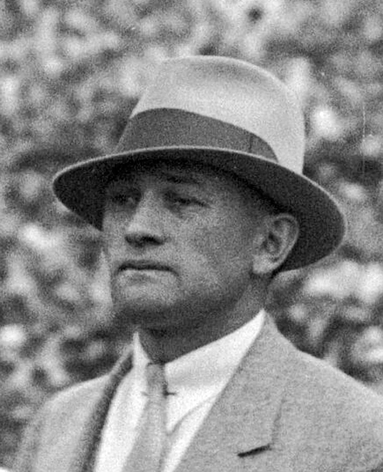 Babe Hollingbery