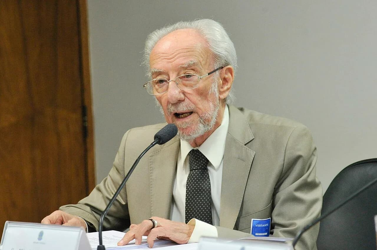 Washington Novaes