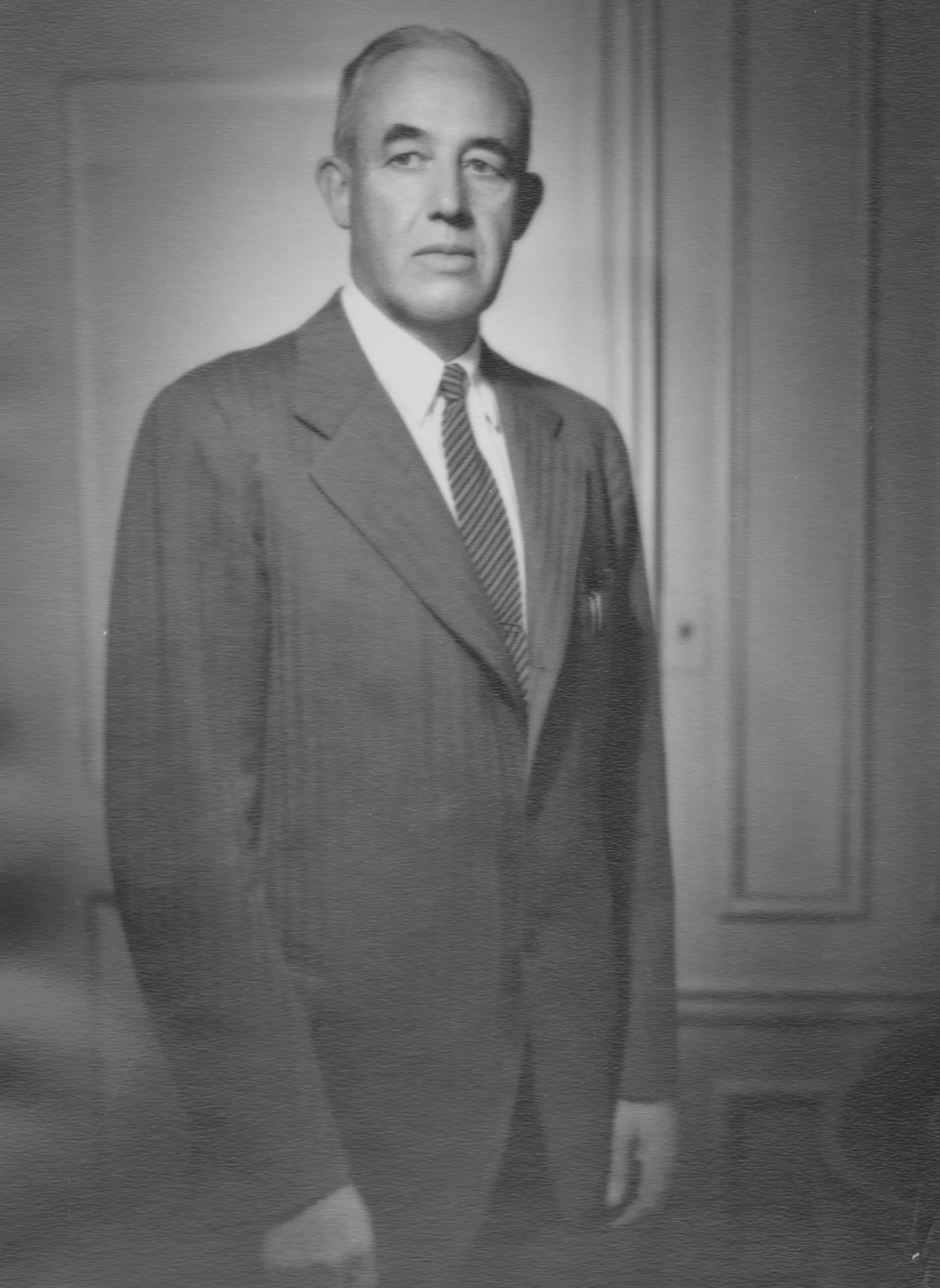 Elliott R. Corbett