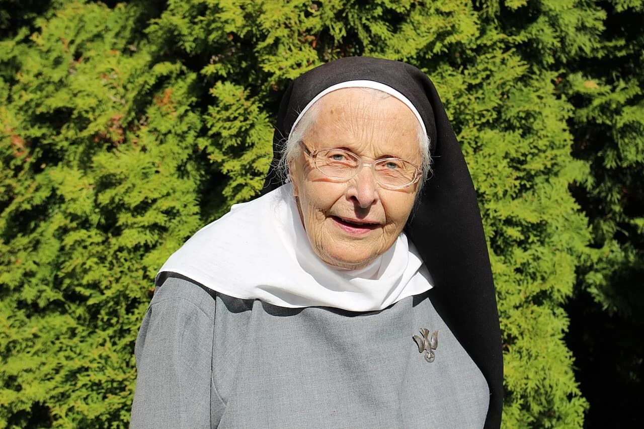 Syster Marianne