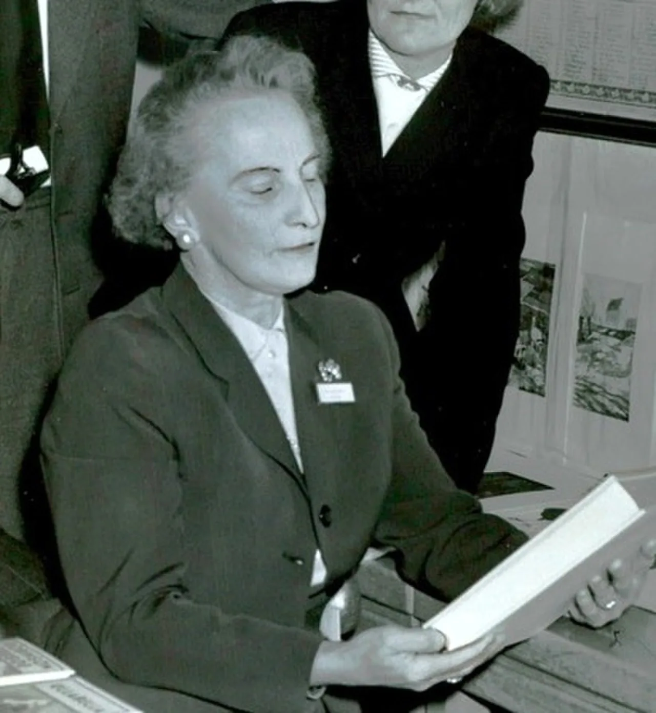 Elsa Olenius