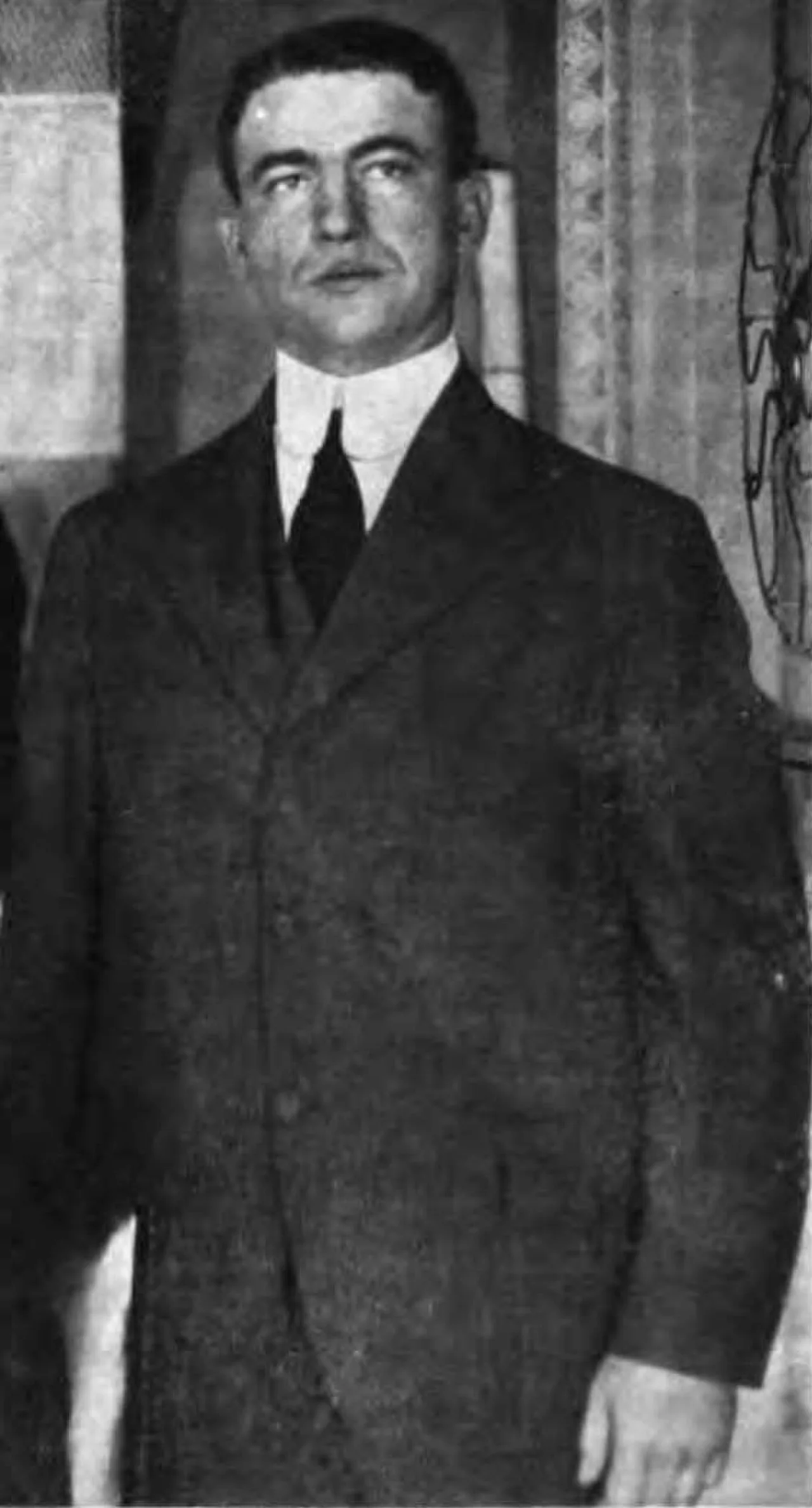 Byron McCandless