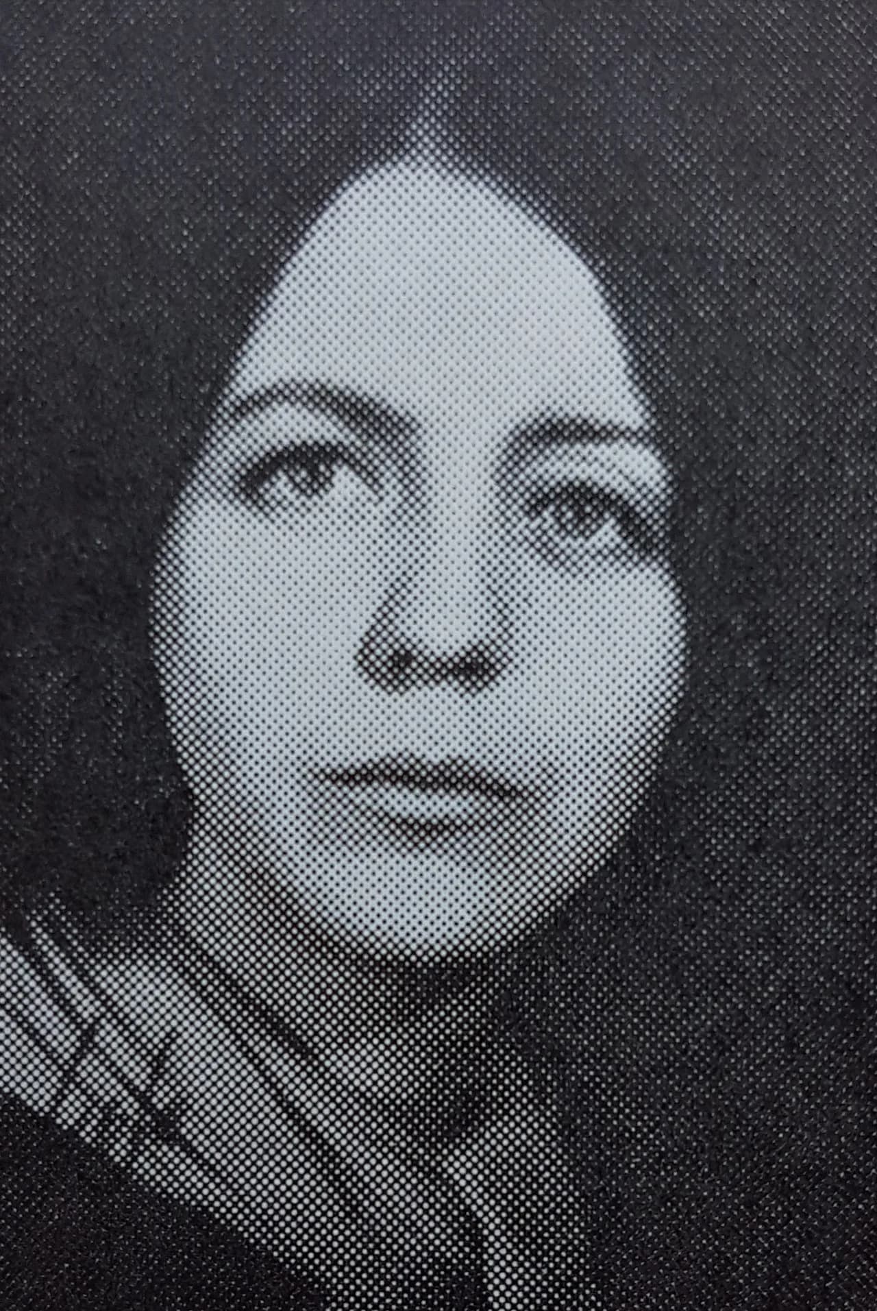 Angela Utbult