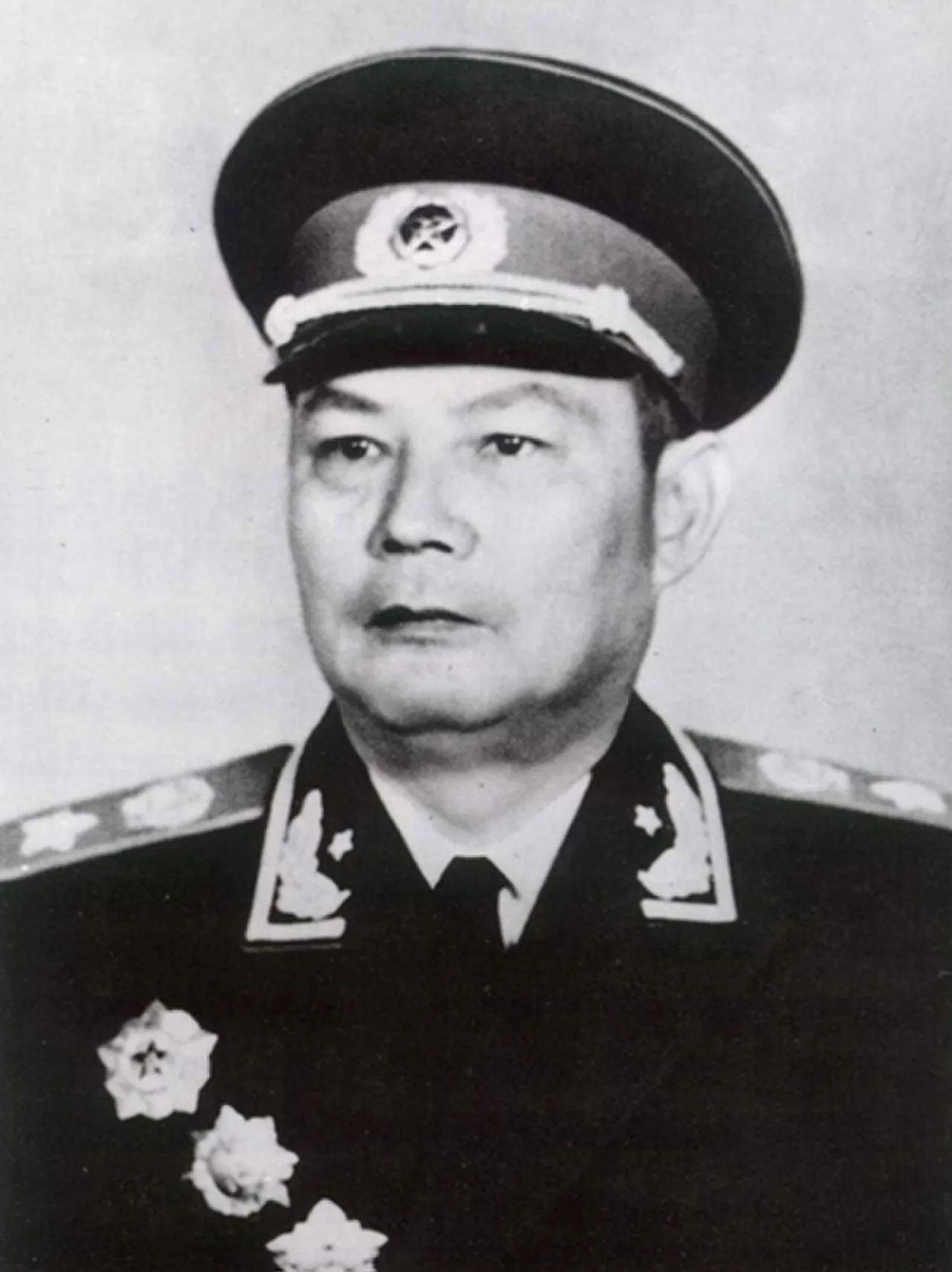 Ye Jianying