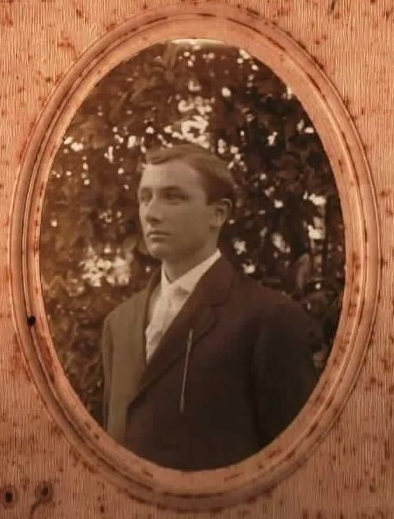 Charles Hawes