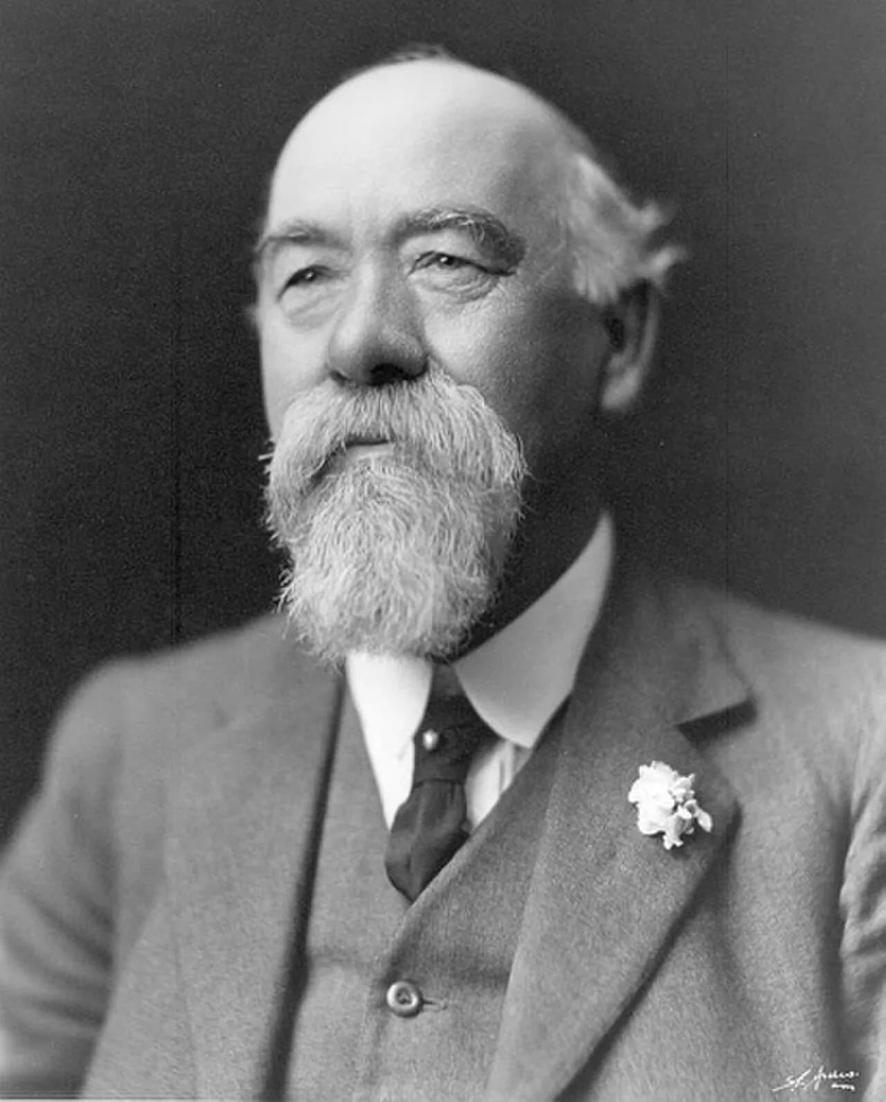 Charles Luke