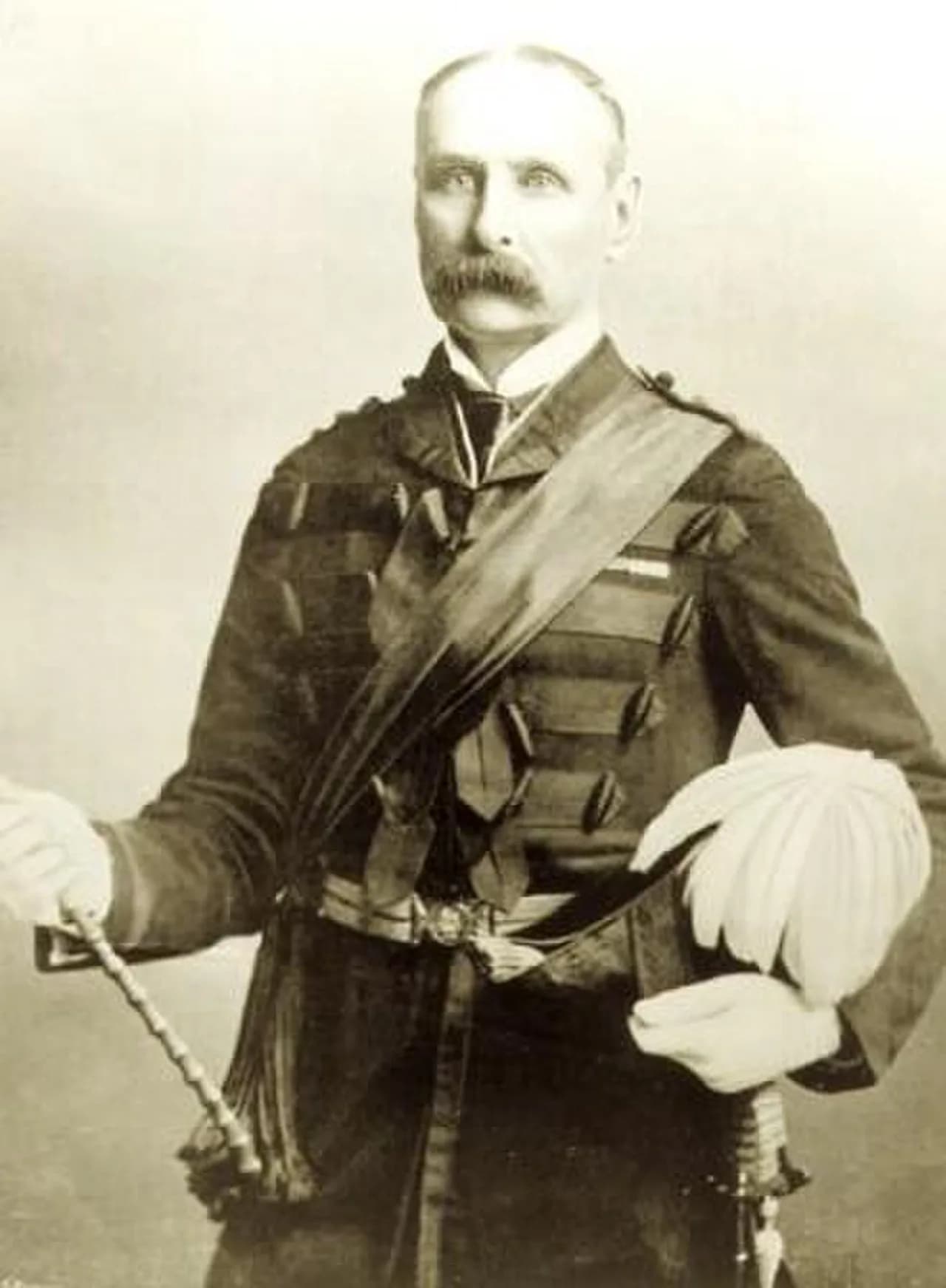 Charles Tucker