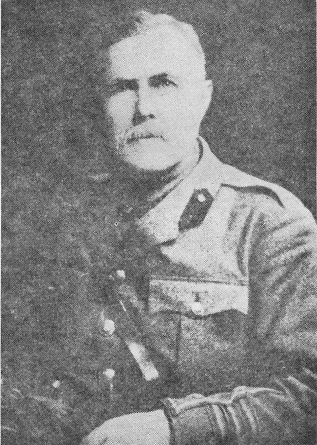 Dirom Grey Crawford