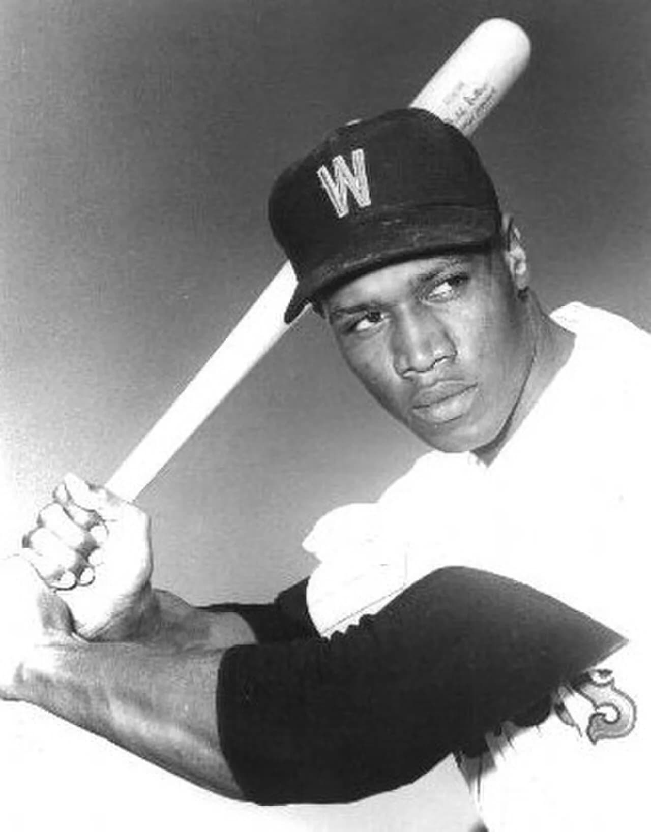 Chuck Hinton