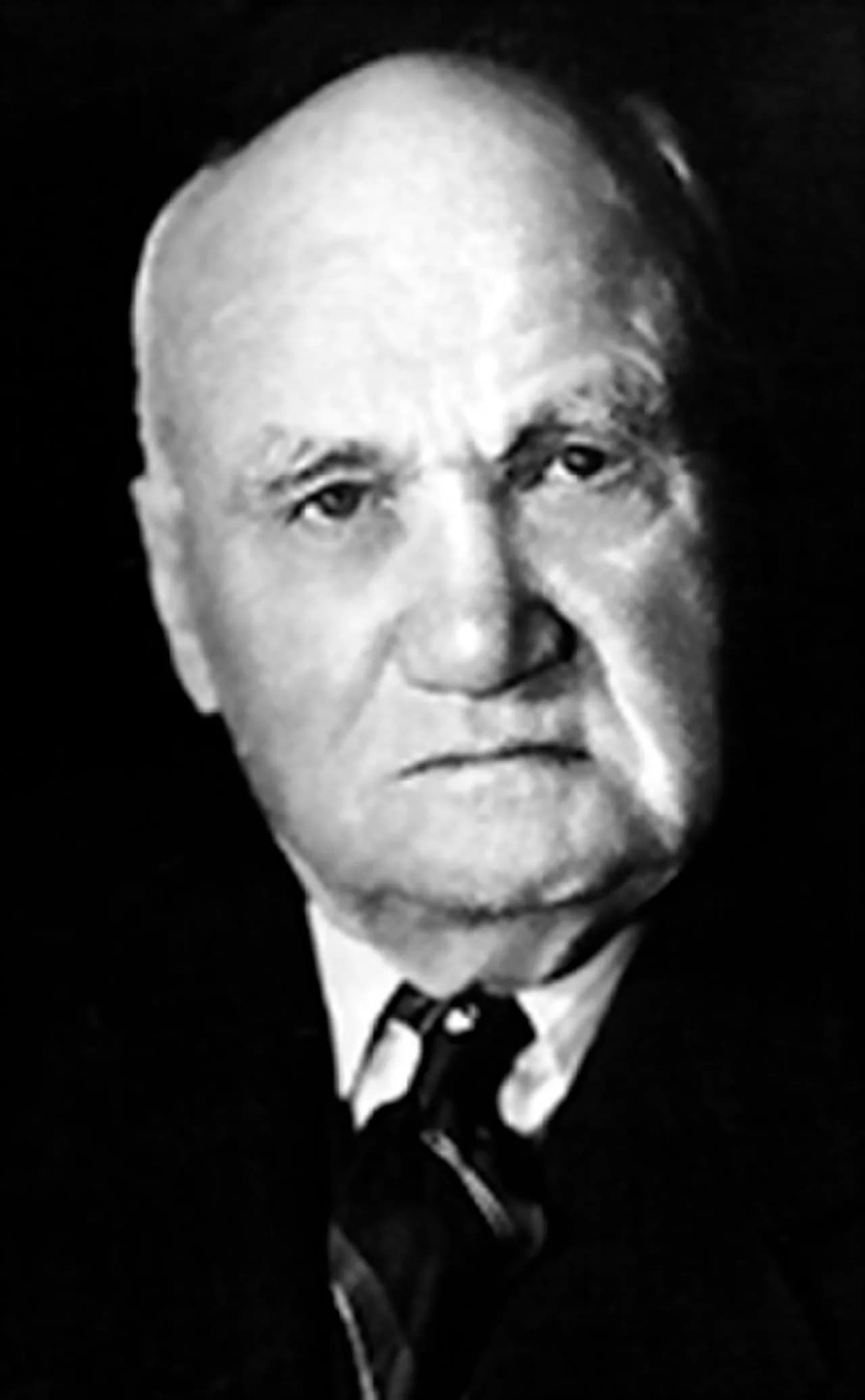 Daniel Edward Riley