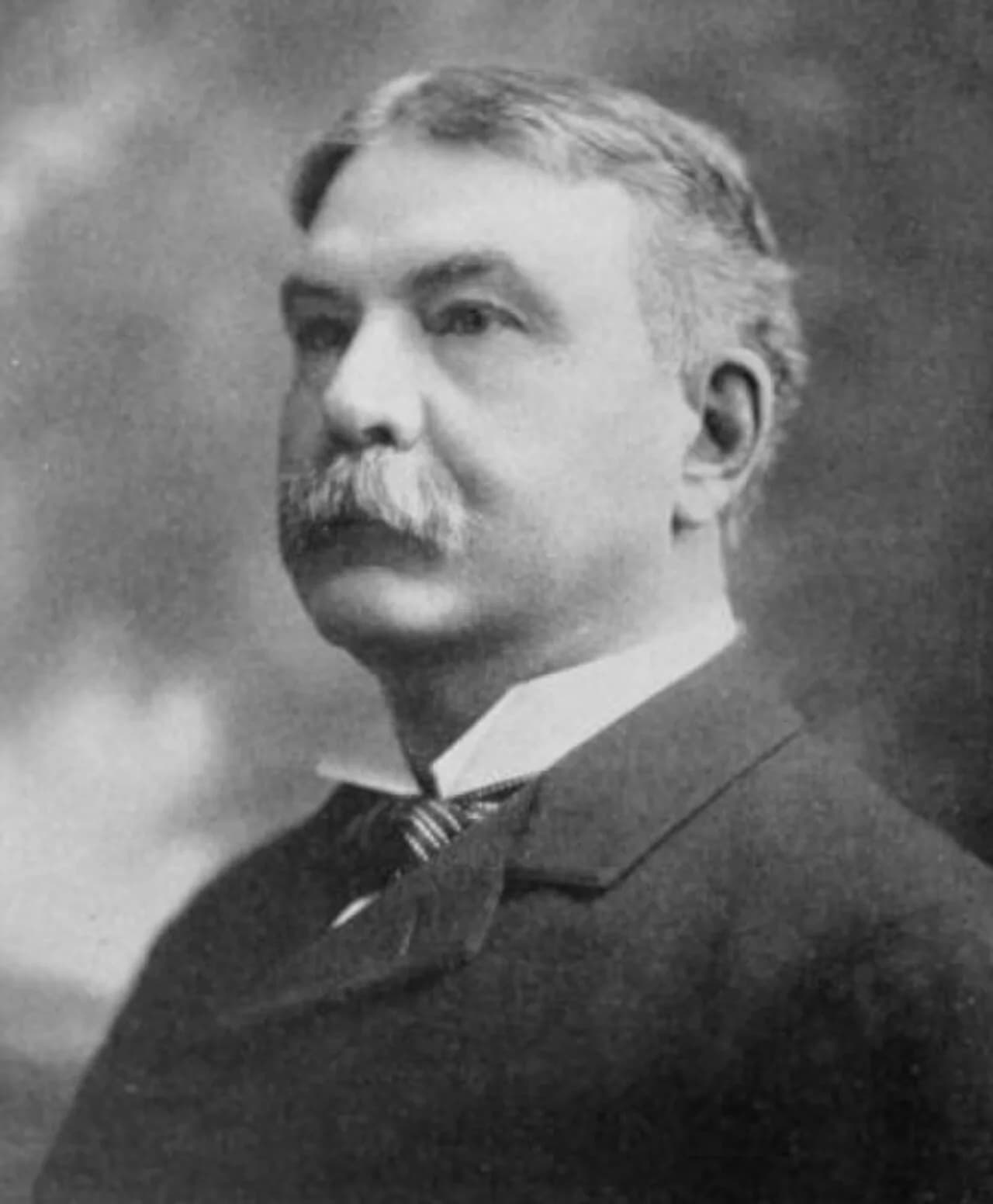 De Alva S. Alexander