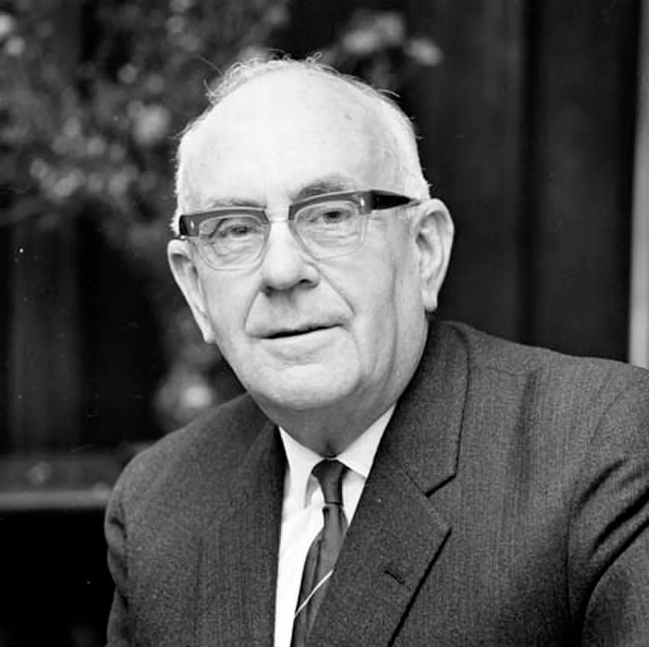 Denham Henty