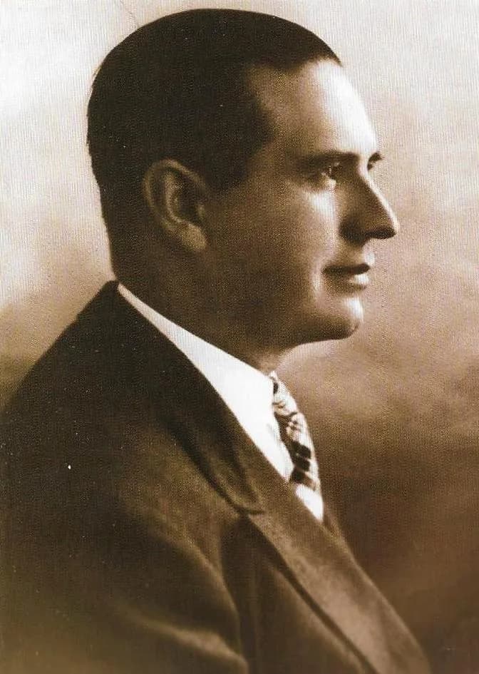 Carlos Andrade Marín