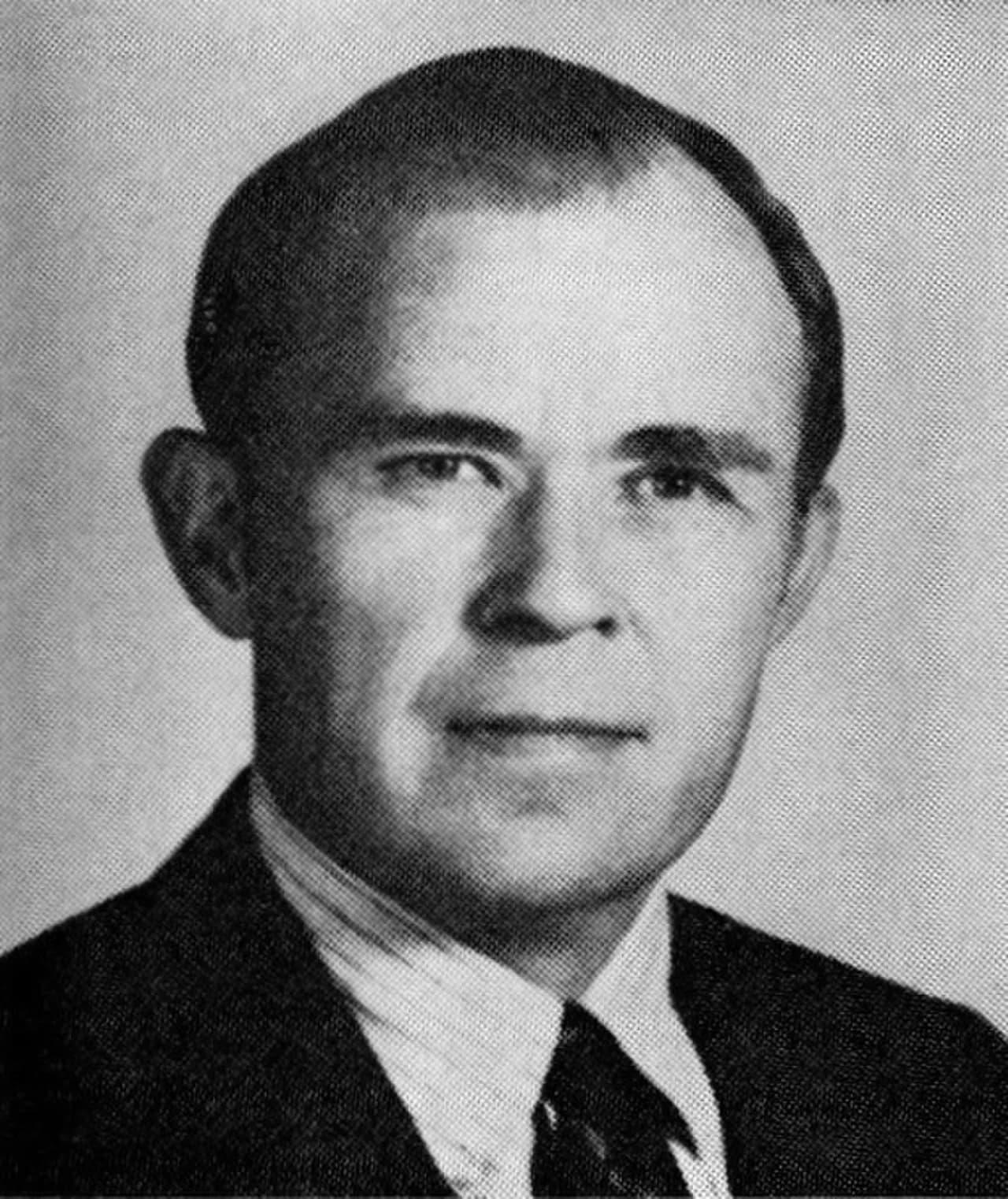 Elwood Hillis