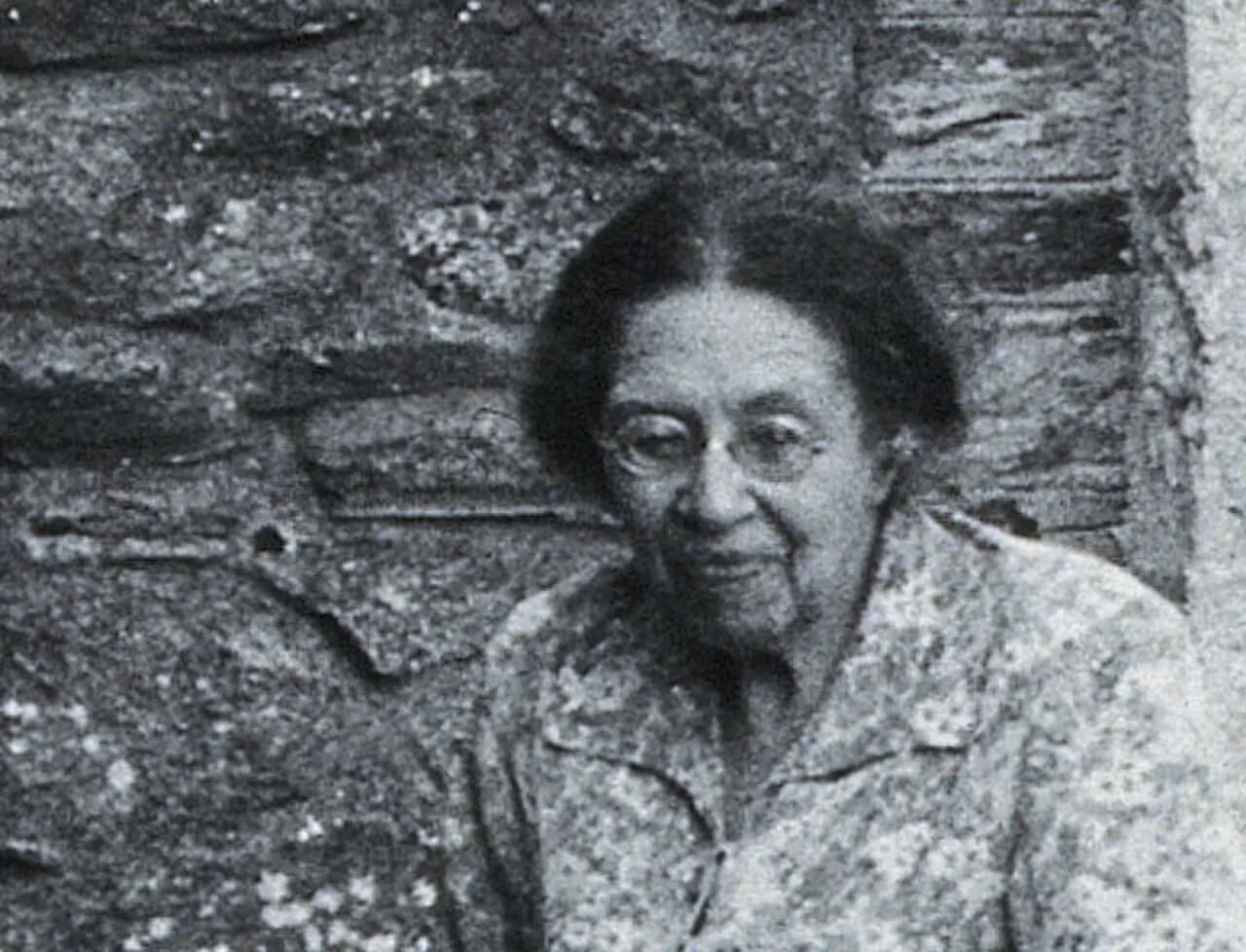 Dorothea Waley Singer