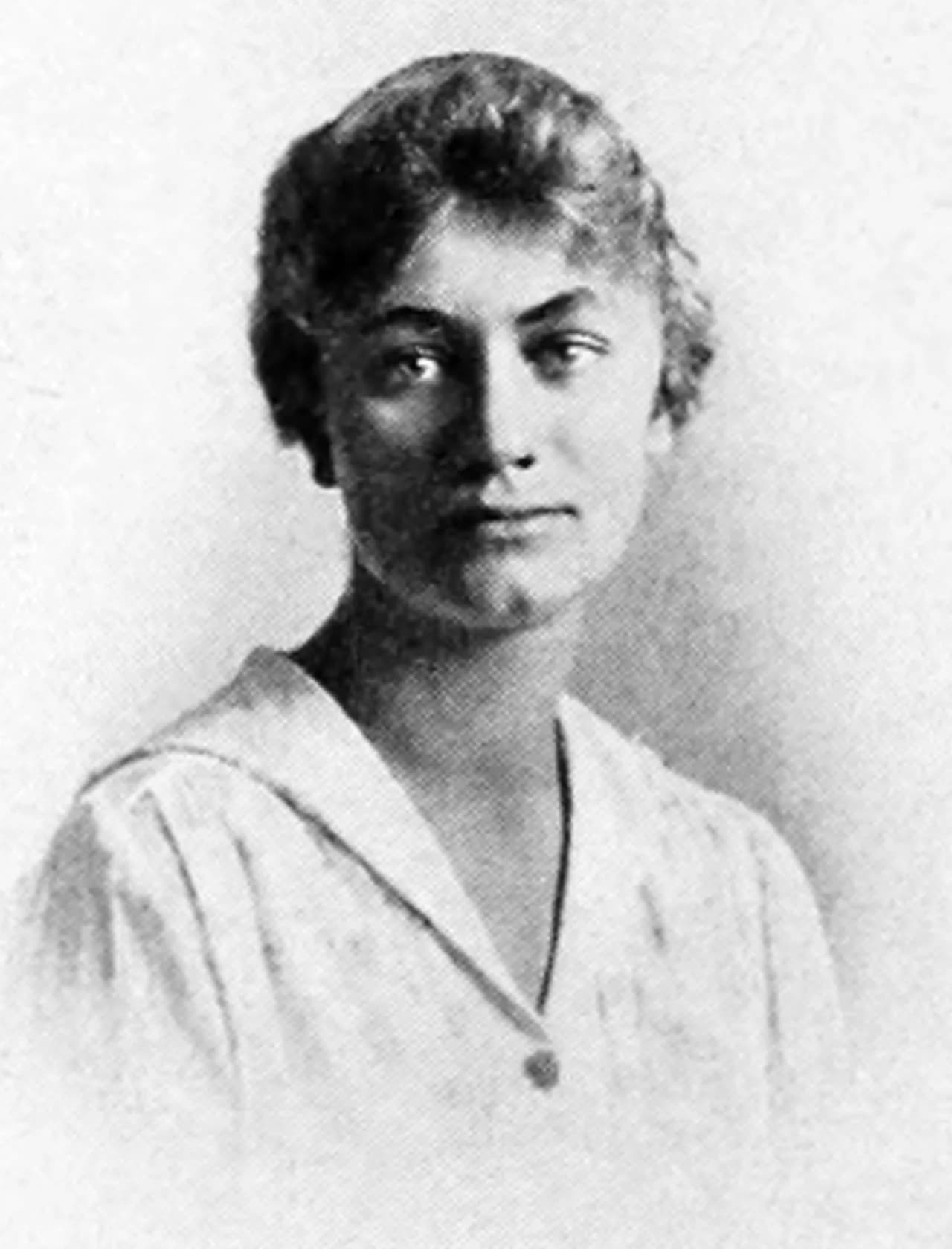 Dorothy Graffe Van Doren