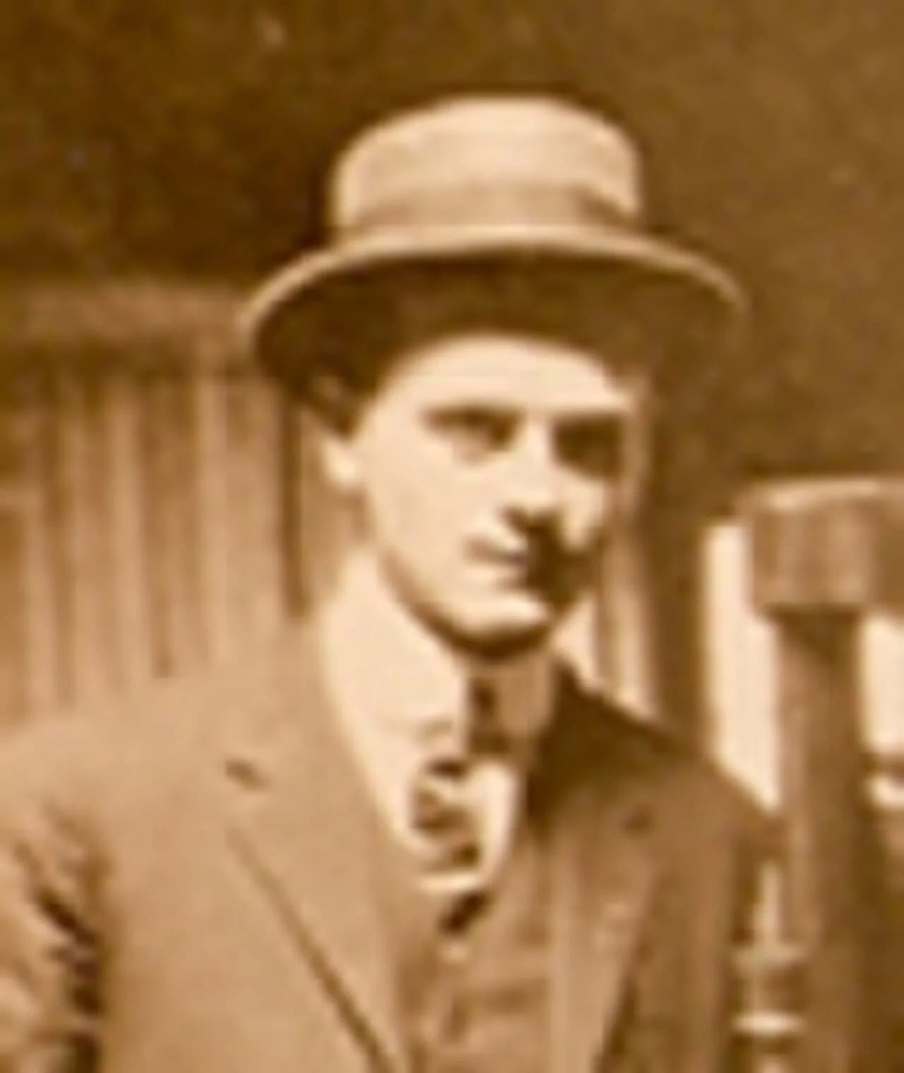 Earl Rollo Dean