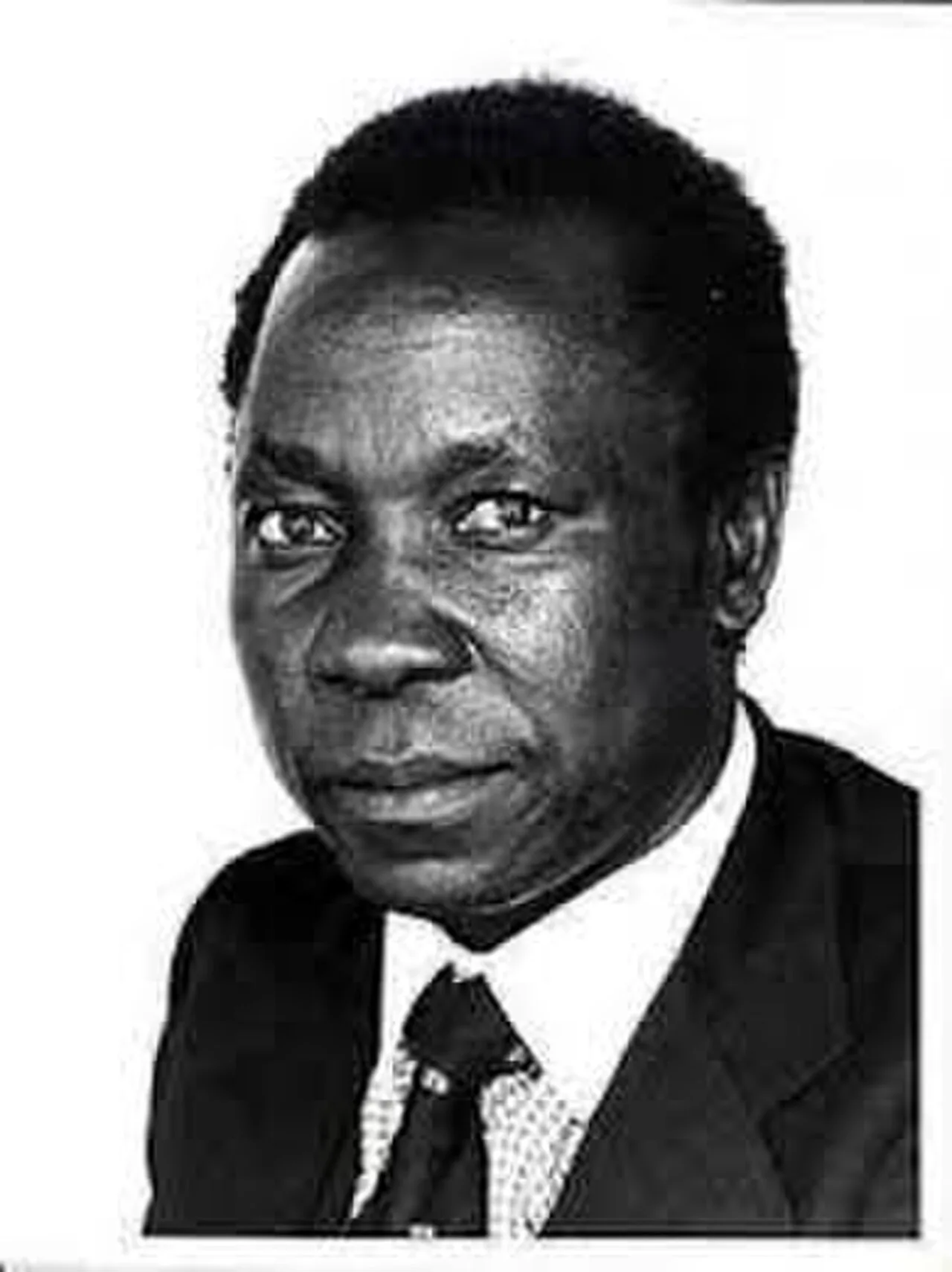 Edson Zvobgo