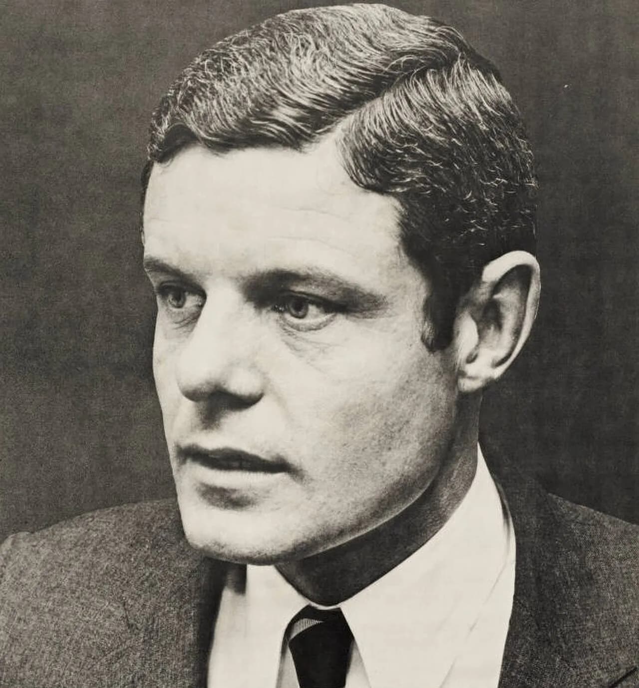 Edward Regan
