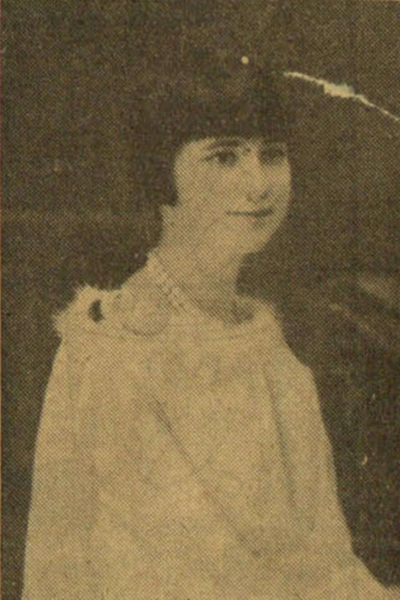 Elena Romero