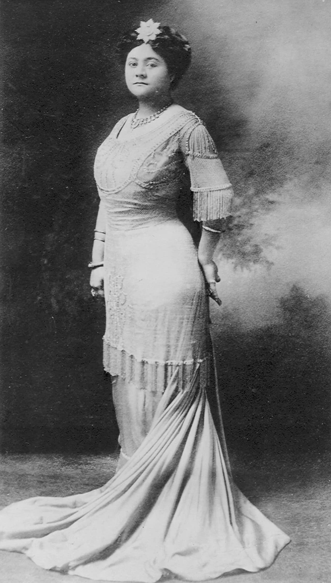 Elizabeth Kahanu Kalanianaʻole