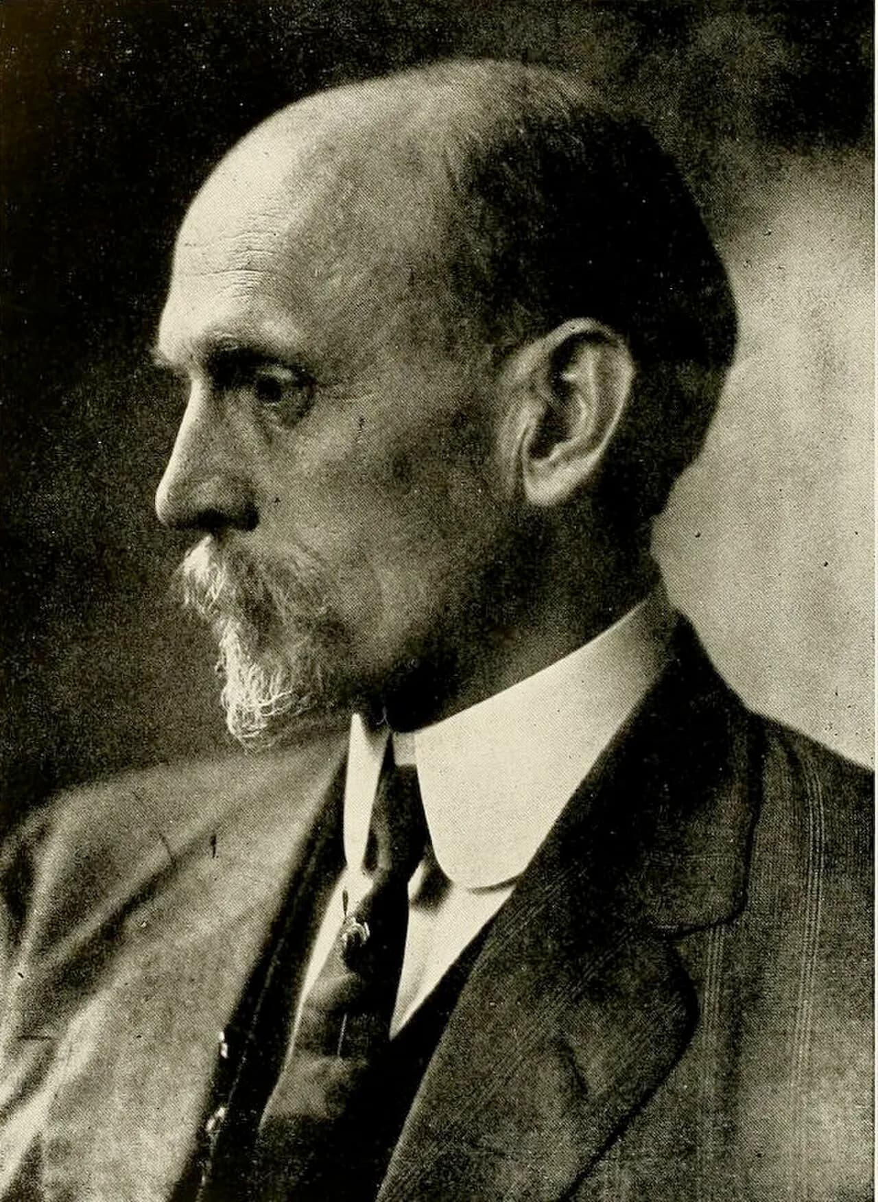 Ellsworth Woodward