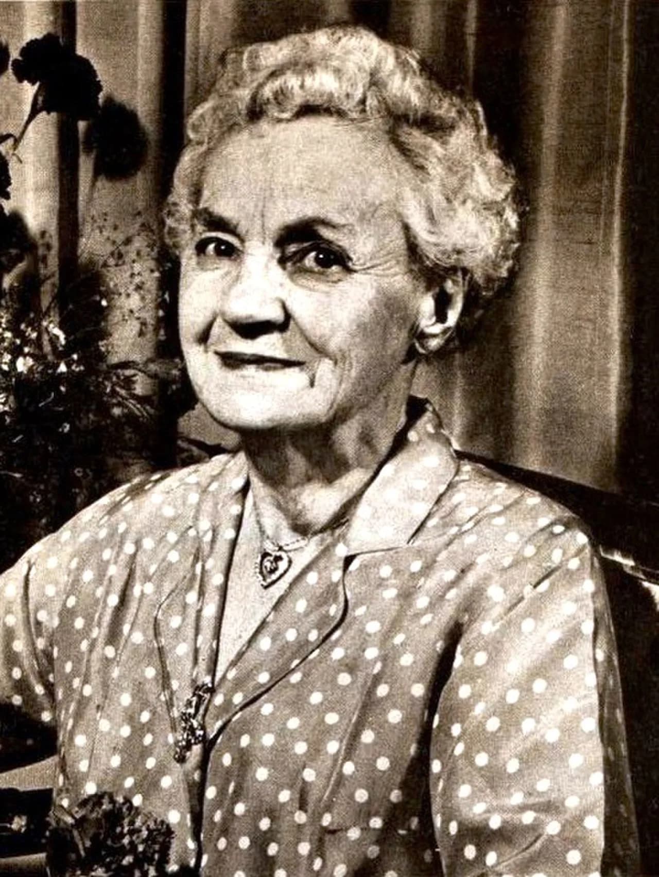 Emma Ray McKay