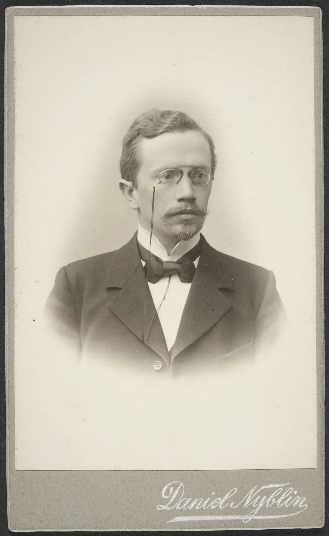 Einar Böök