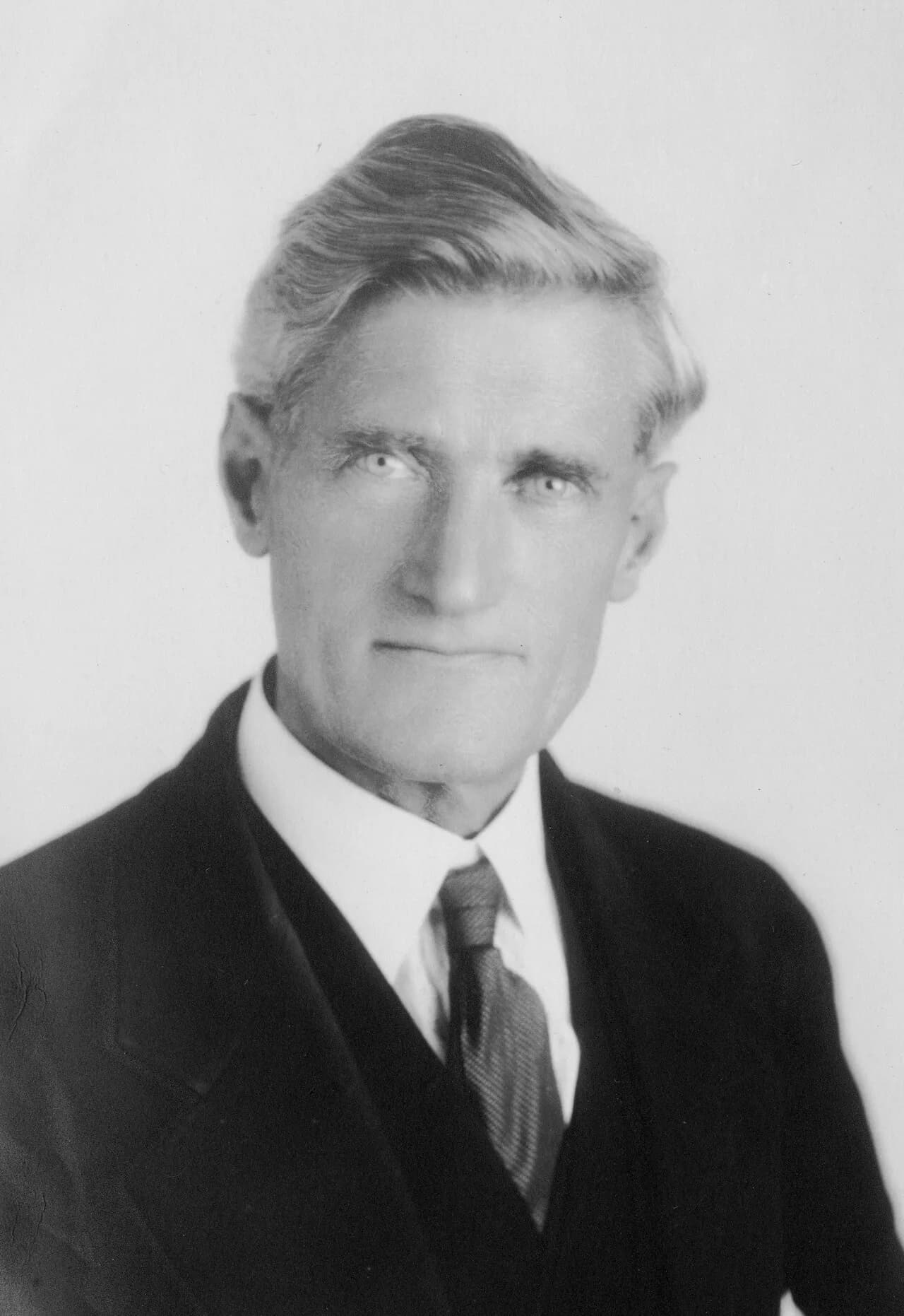 Ernest Winch