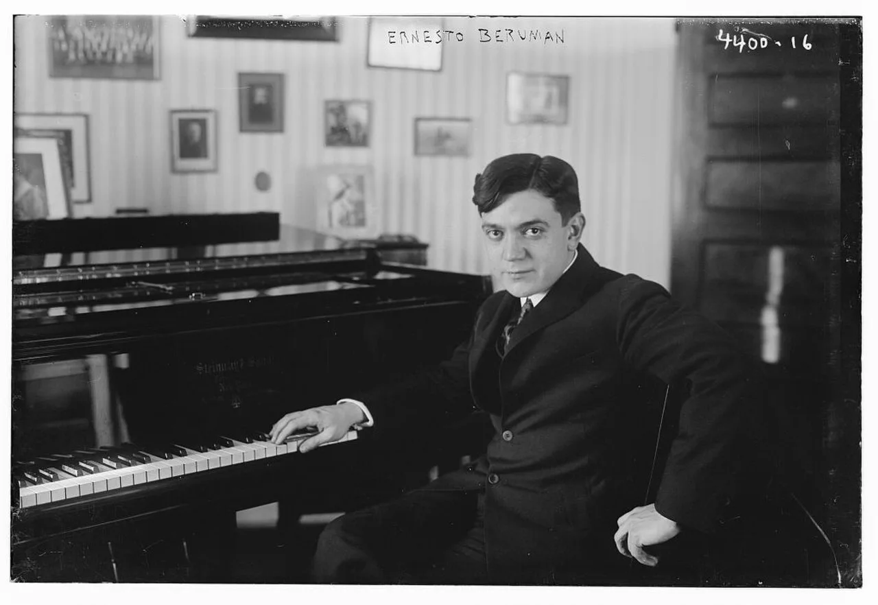Ernesto J. Berúmen