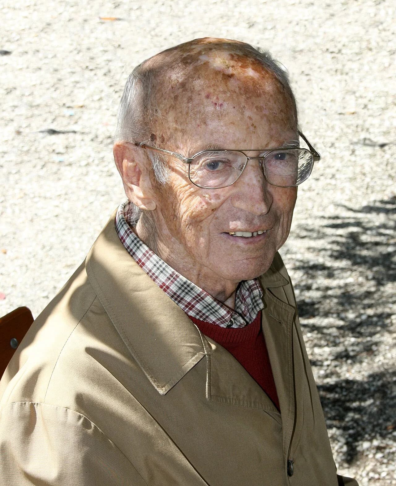 Theo Brand