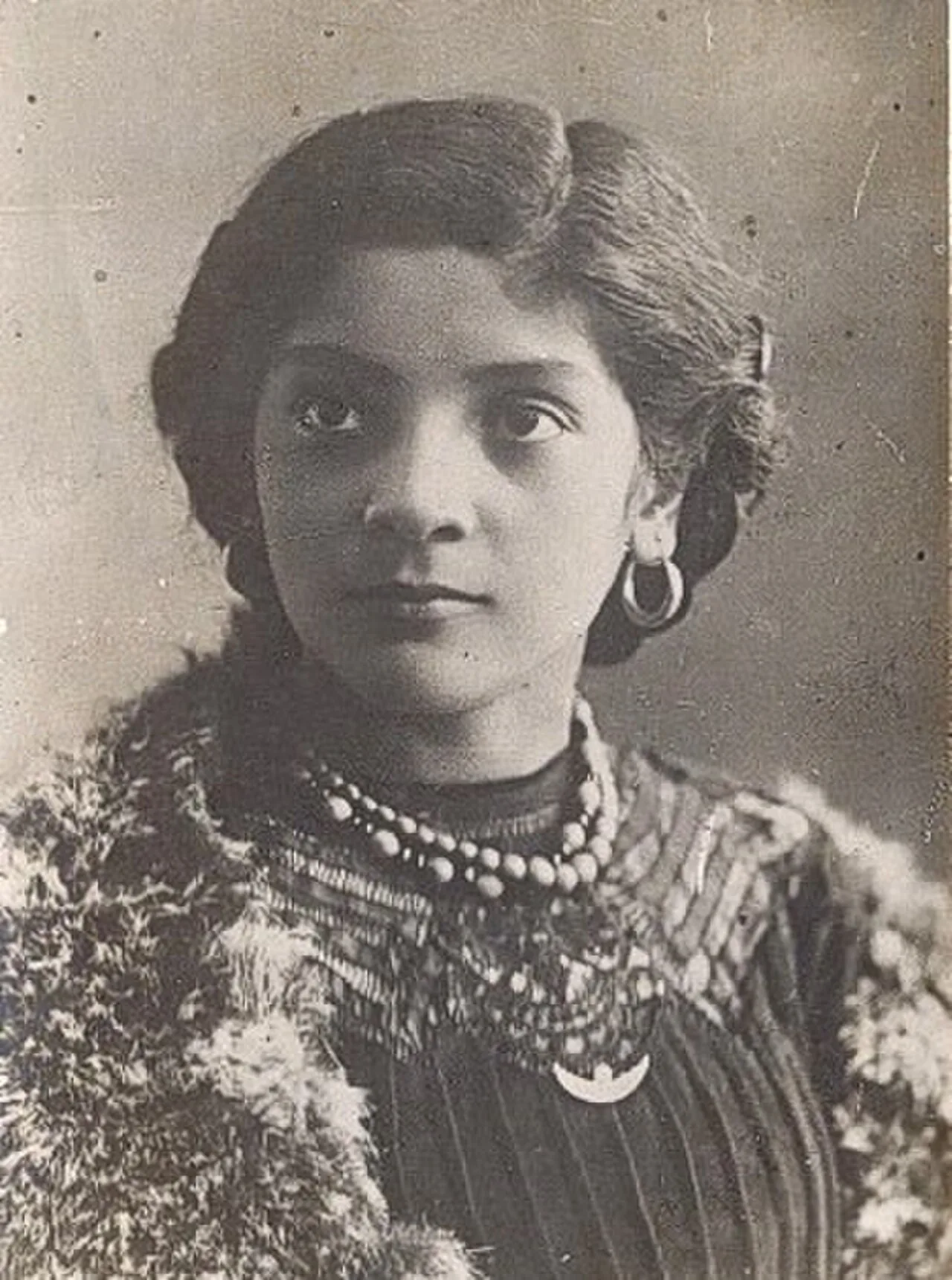 Fatma Muxtarova