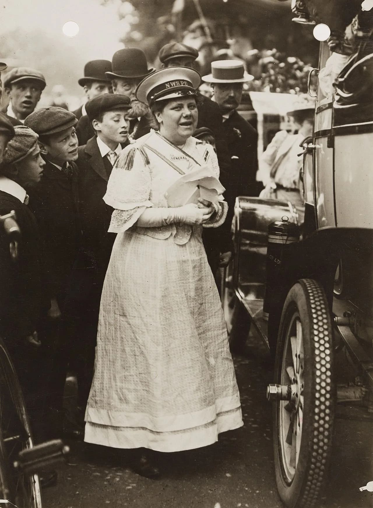 Flora Drummond