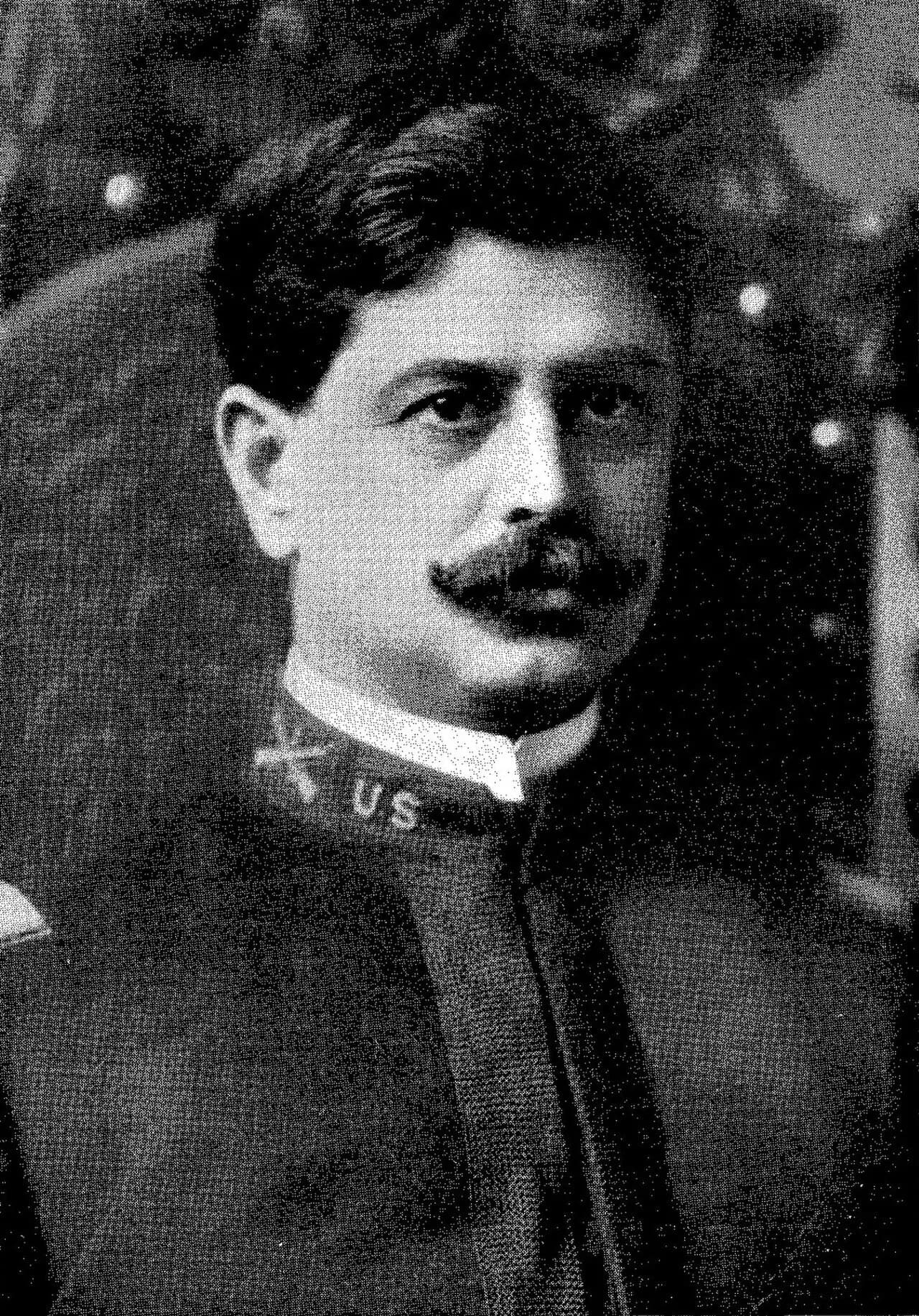 Charles B Vogdes
