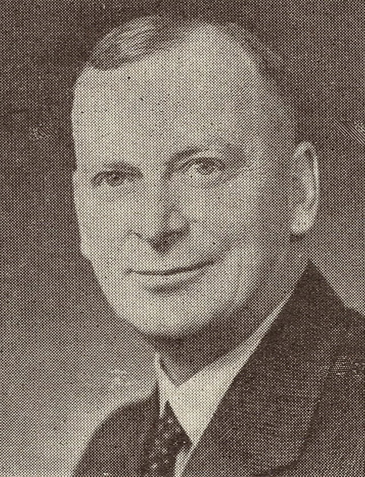 Garnet Hercules Mackley