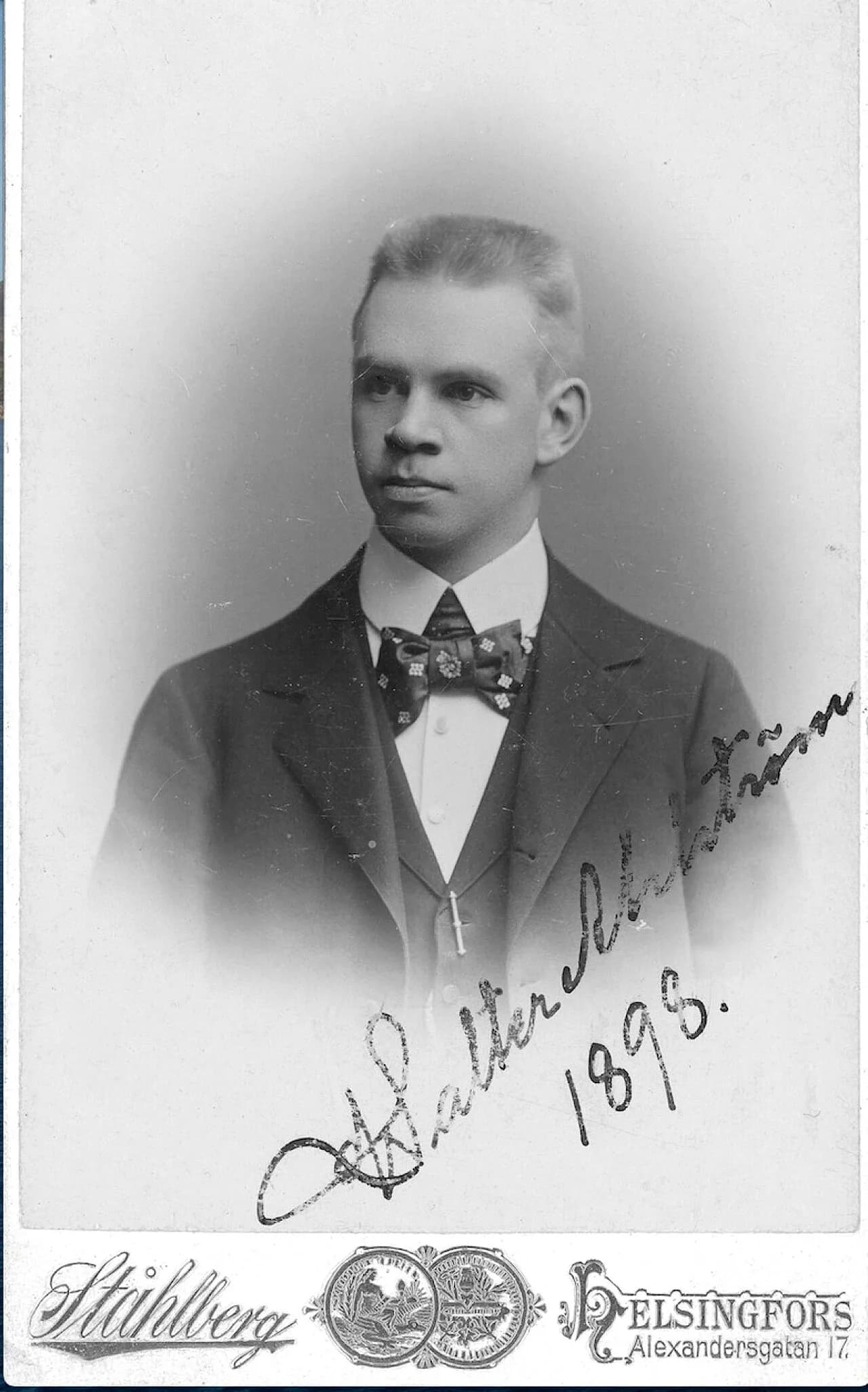Walter Ahlström