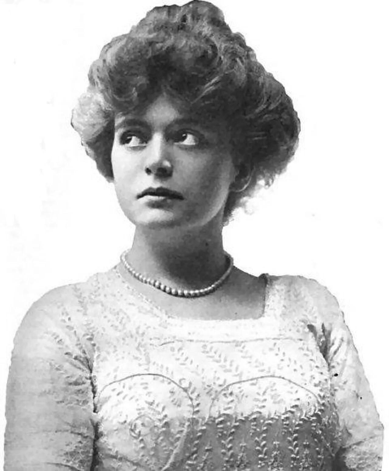 Gertrude Bryan
