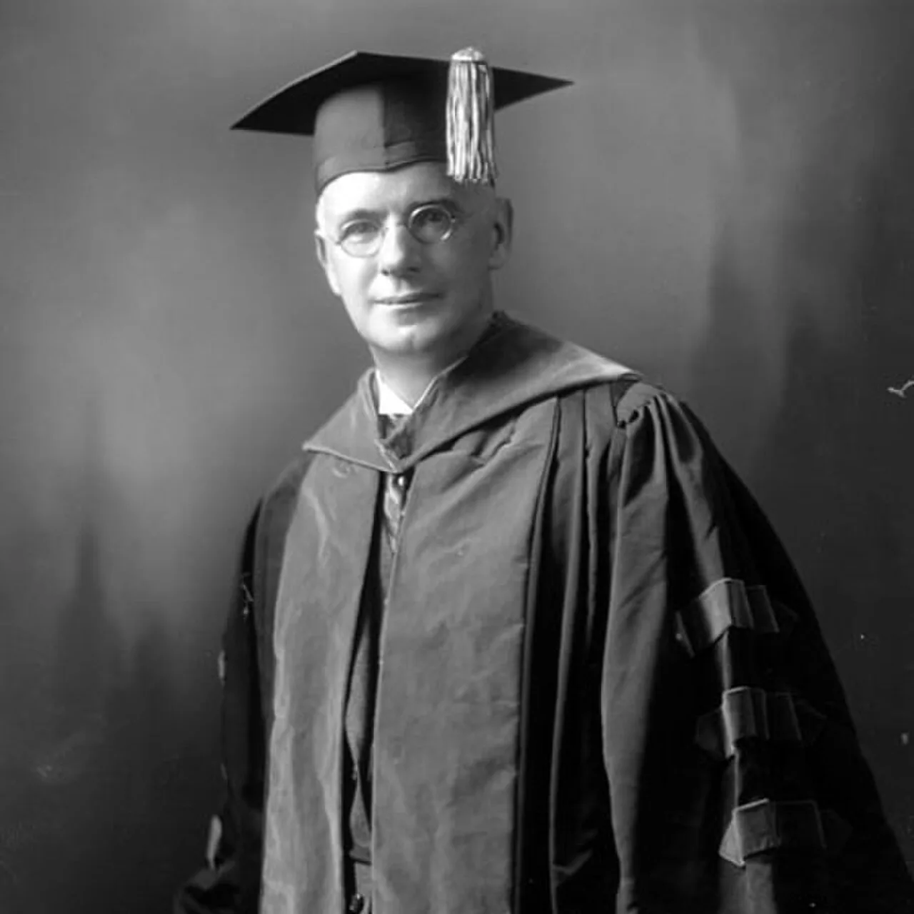 Gleason Leonard Archer