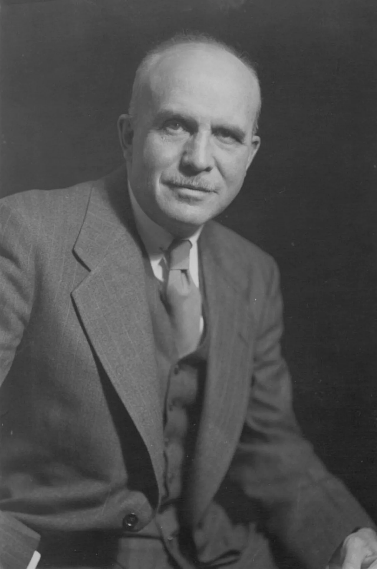 Gordon Churchill