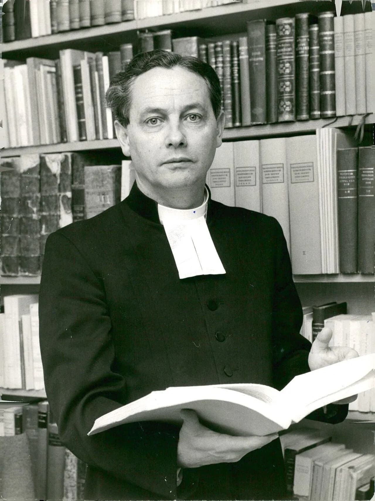 Helge Brattgård