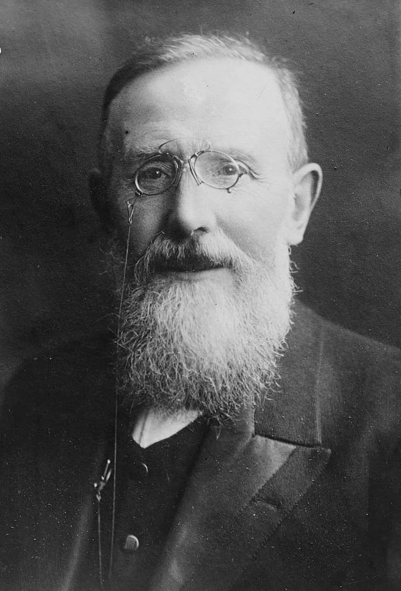 Thomas Burt