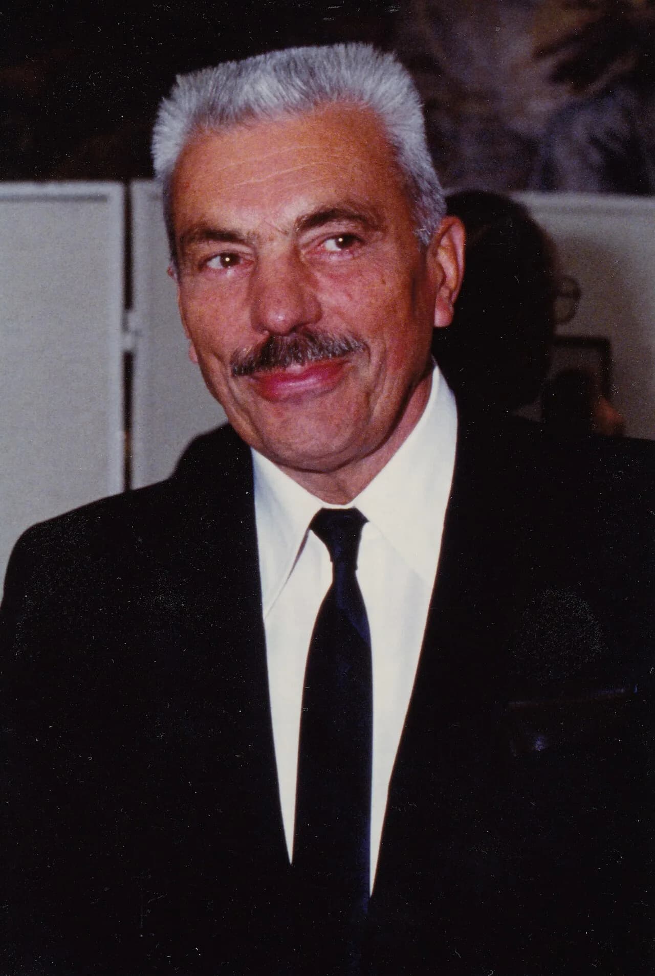 René Debrie