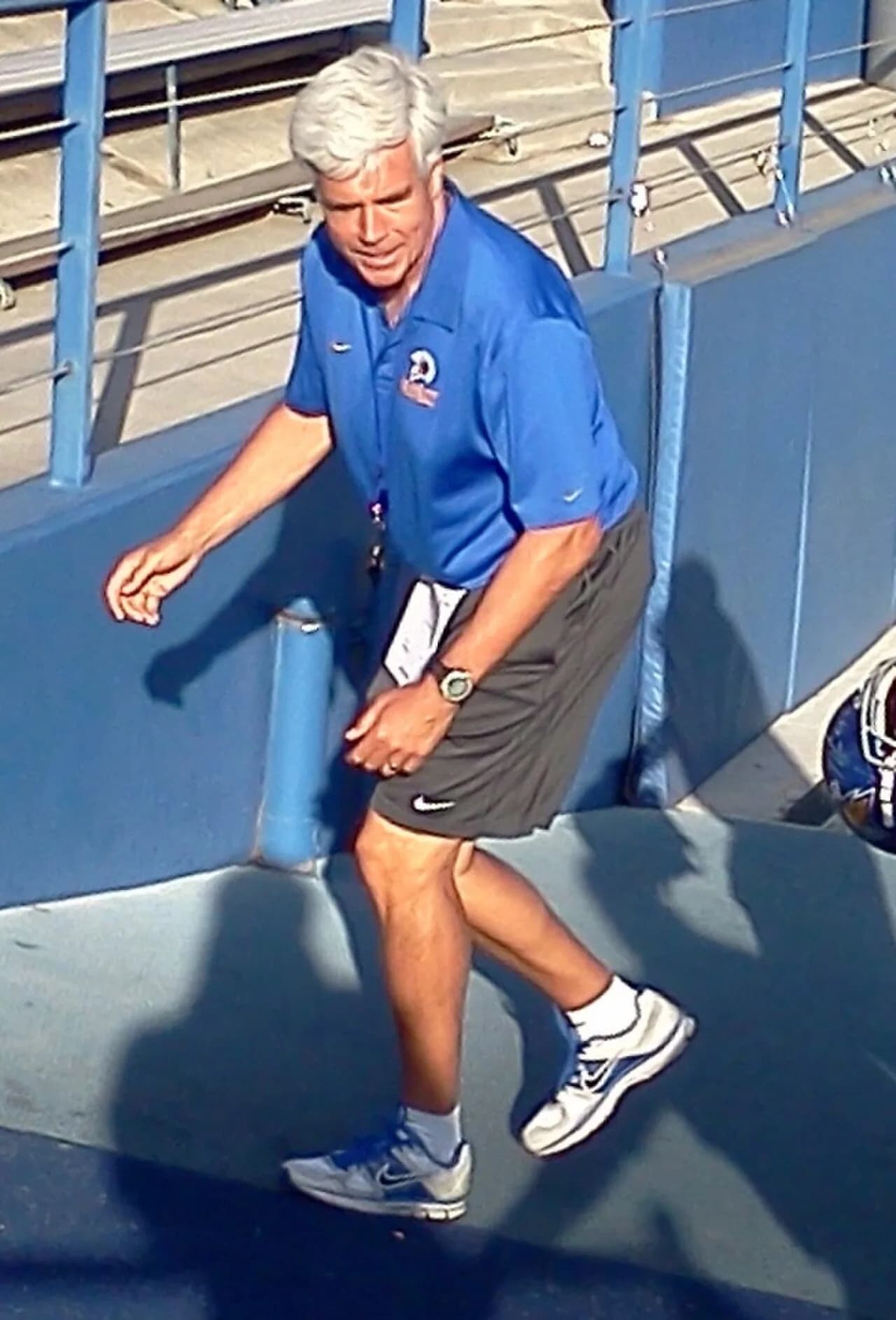 Greg Robinson