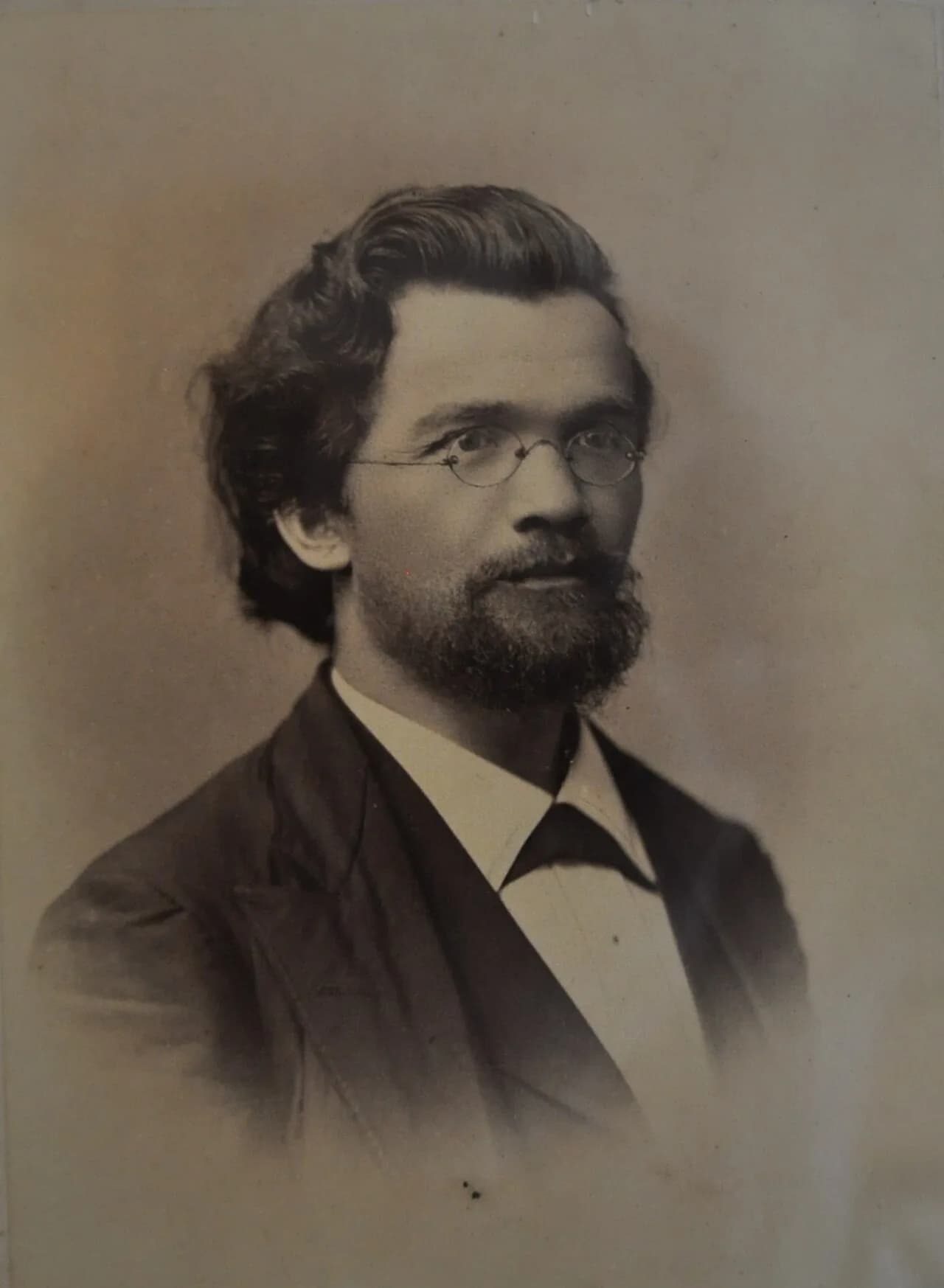 Arnold Dodel-Port
