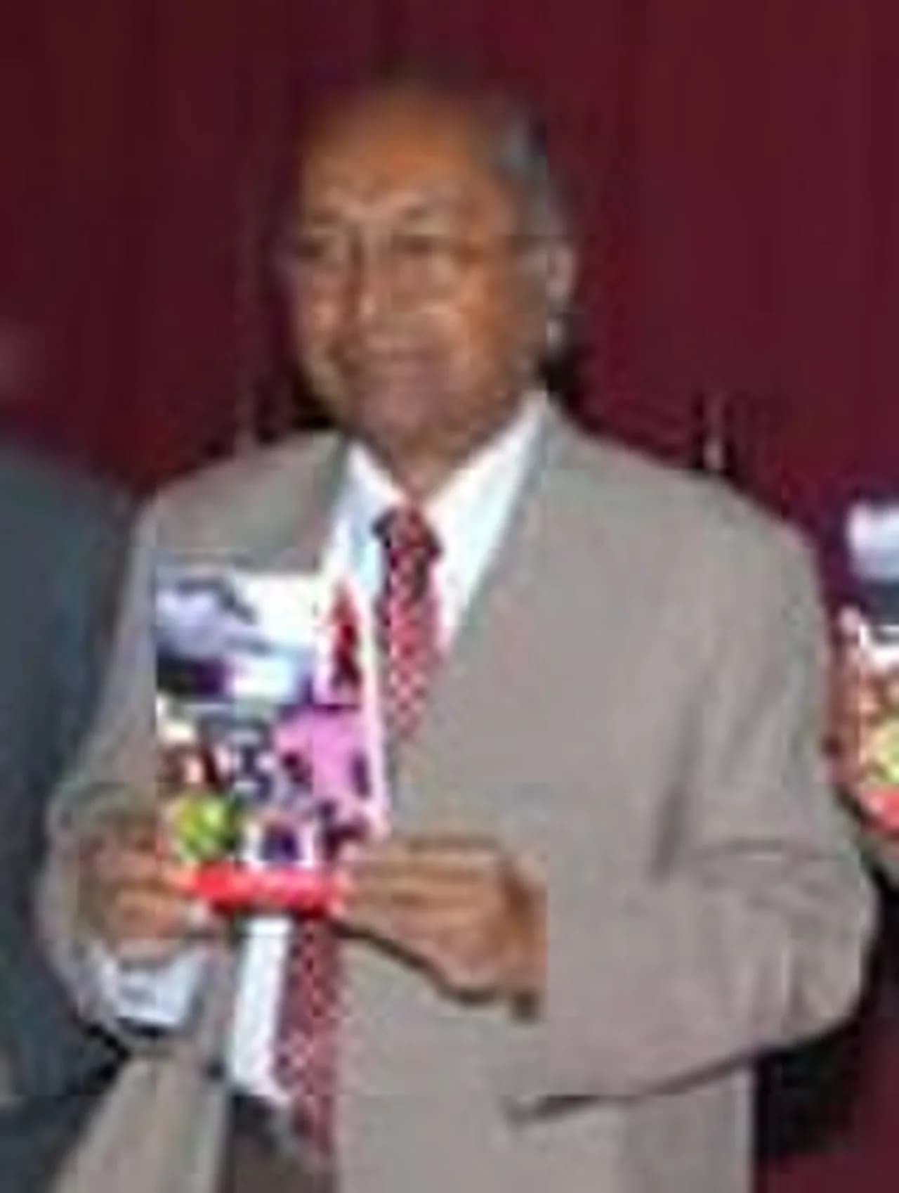 Giriraj Kishore